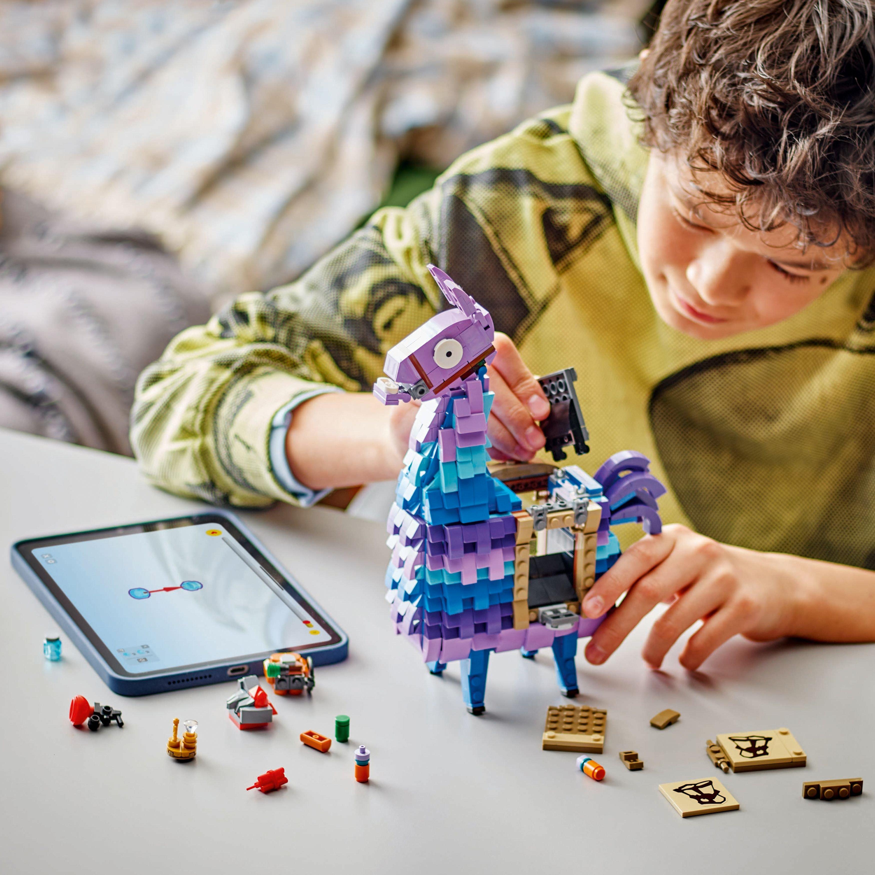 Fortnite - LEGO - LEGO Fortnite Supply Llama Video Game Toy 77071 - 3