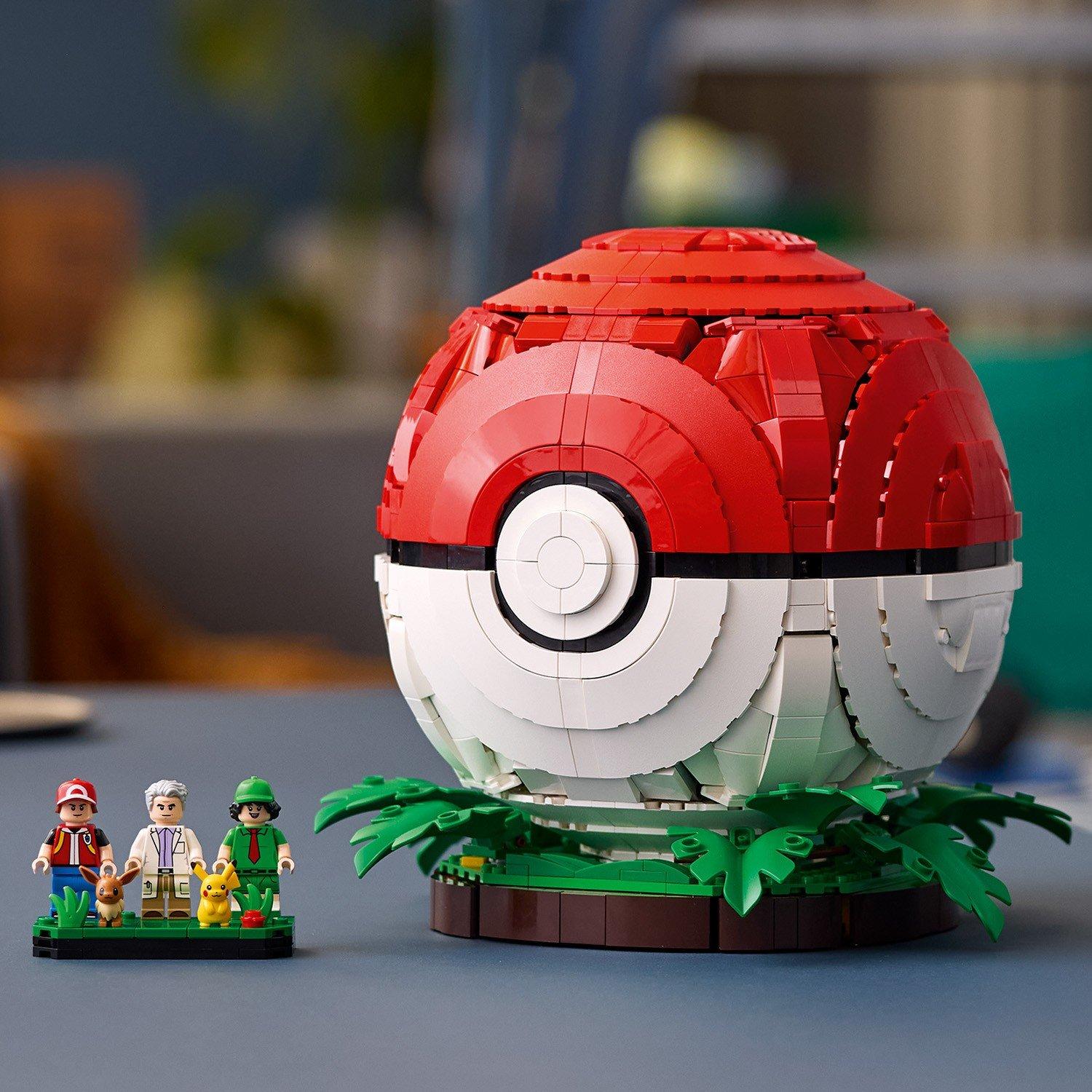 TBC - LEGO - LEGO 72154 Iconic Trainer Moments Poke Ball - 11