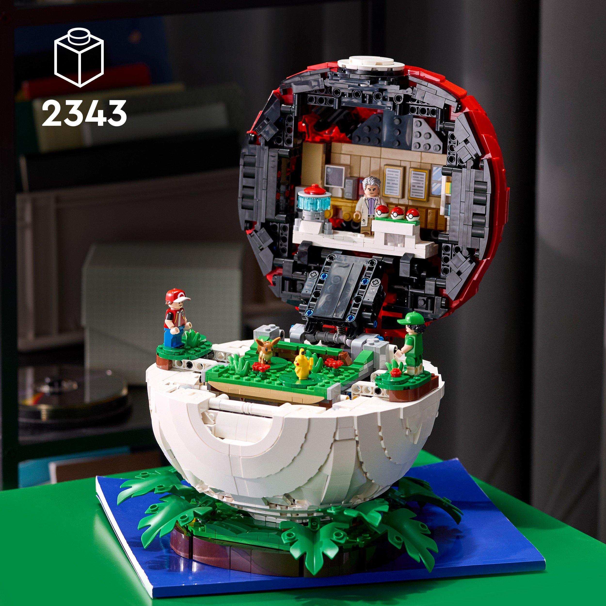 TBC - LEGO - LEGO 72154 Iconic Trainer Moments Poke Ball - 3