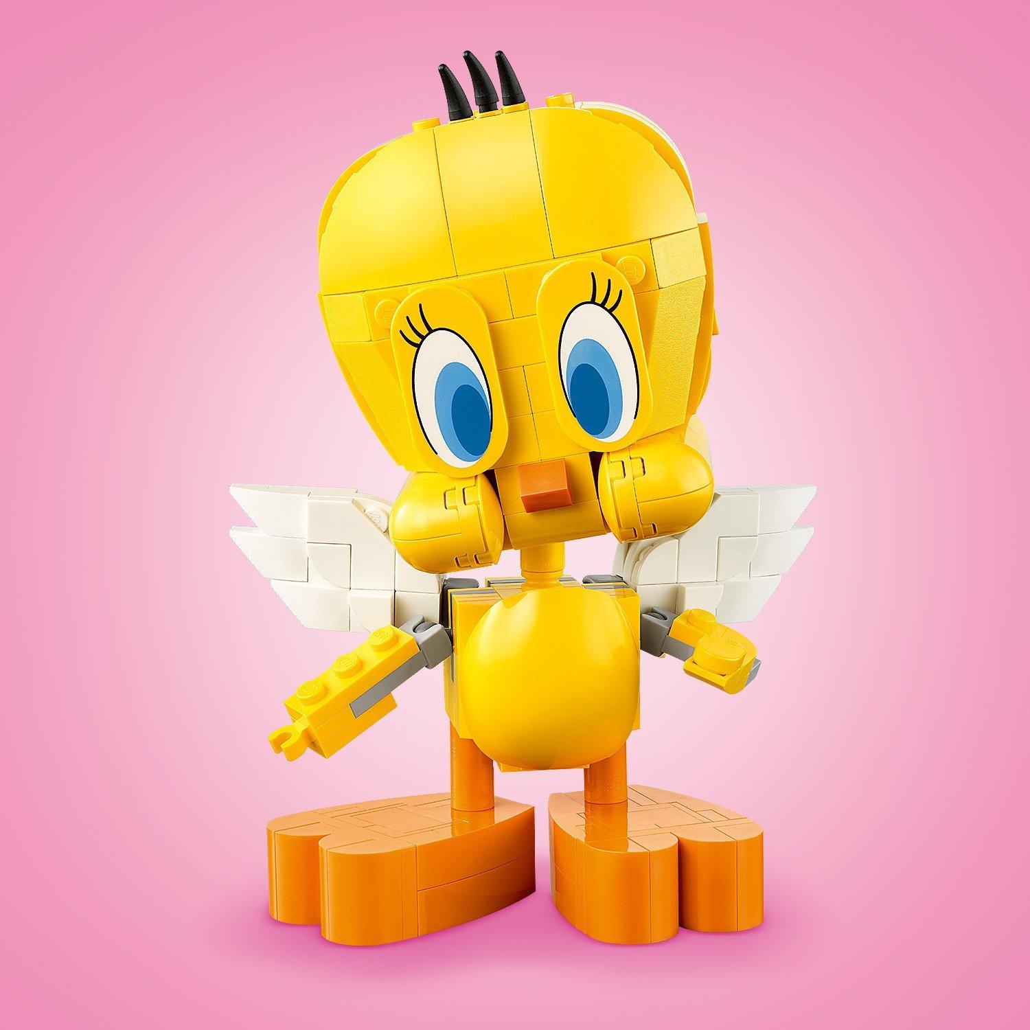 Tweety Bird - LEGO - Looney Tunes Sweetheart Tweety Bird Building Set 40824 - 12