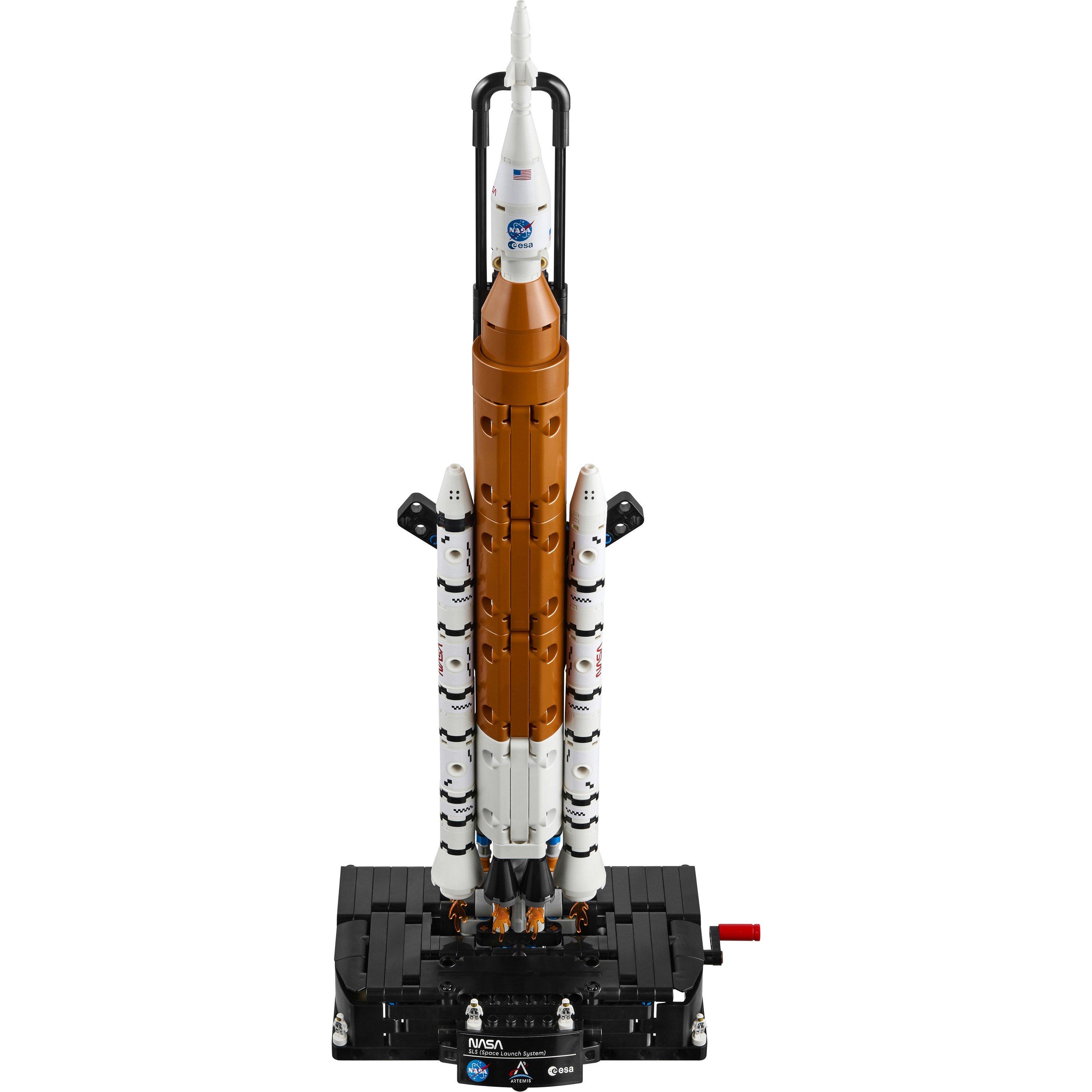 NASA-raket - LEGO - Technic NASA Artemis Space Launch System Rocket 42221 - 15