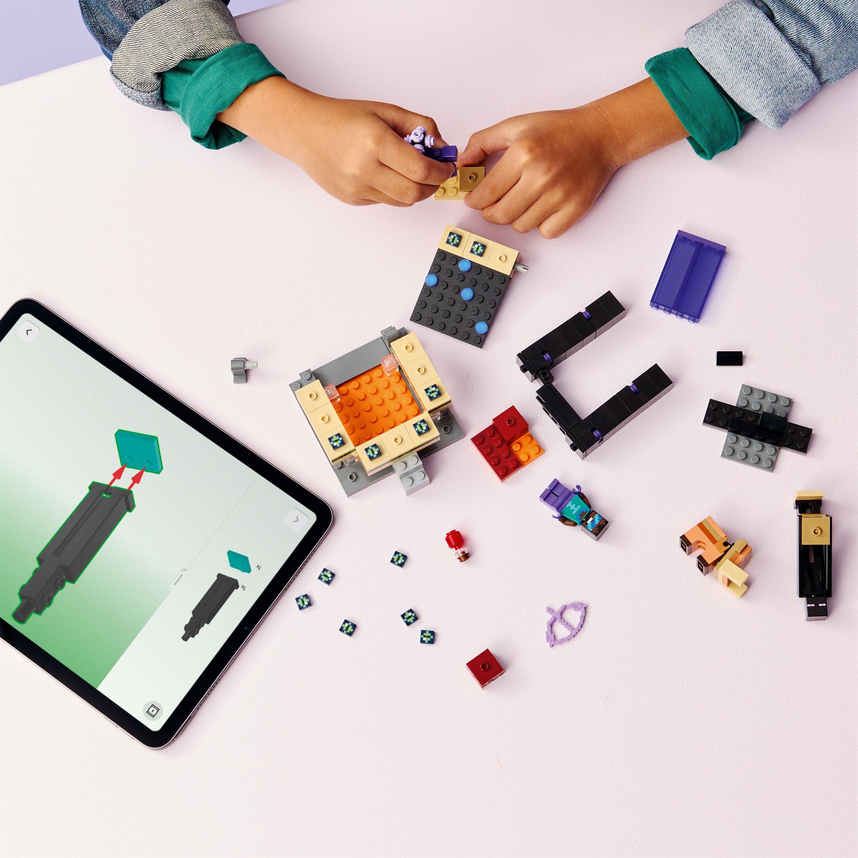 TBC - LEGO - Minecraft Nether & End Portal Journey Toy 21584 - 2