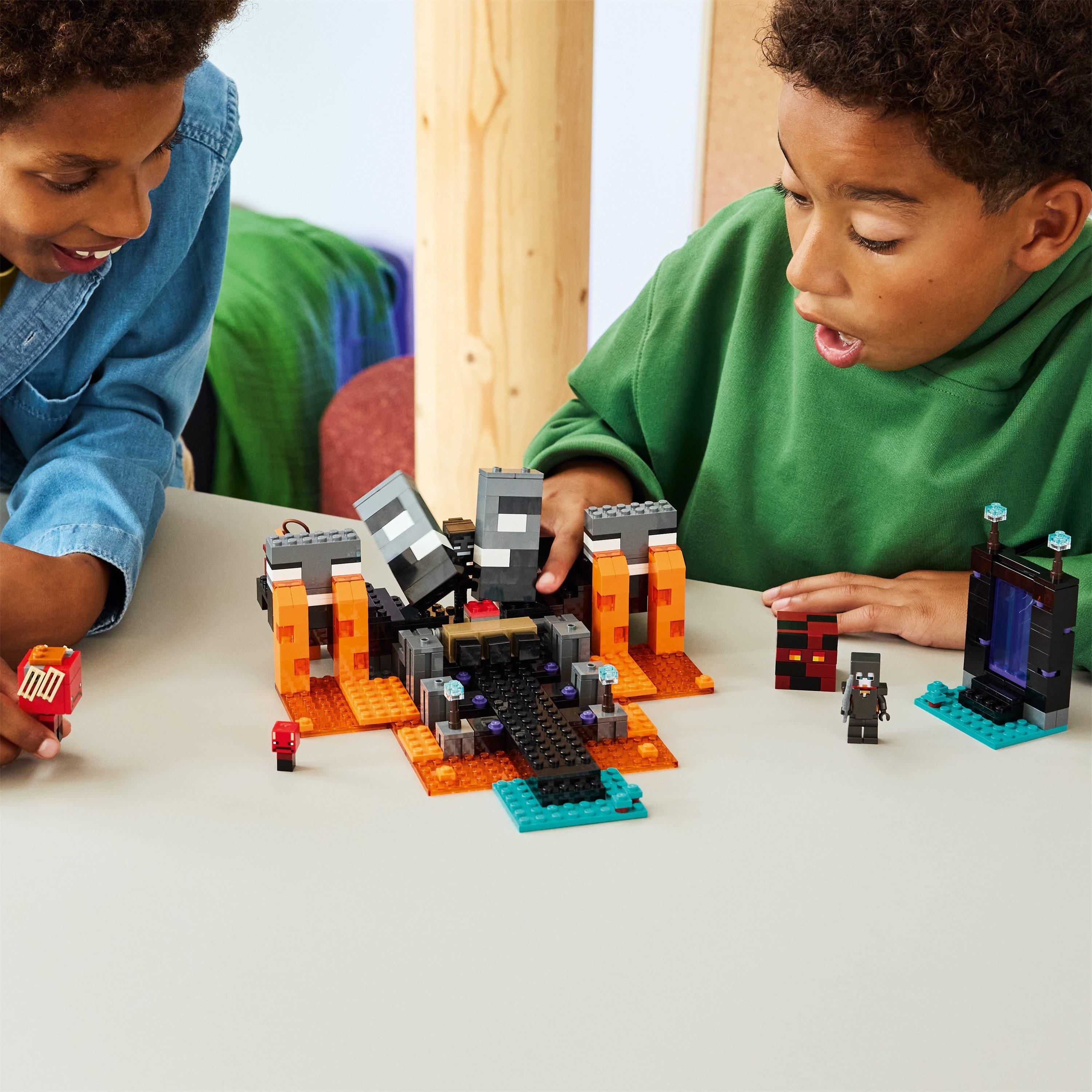 TBC - LEGO - Minecraft Wither Battle Toy with Figures 21590 - 3