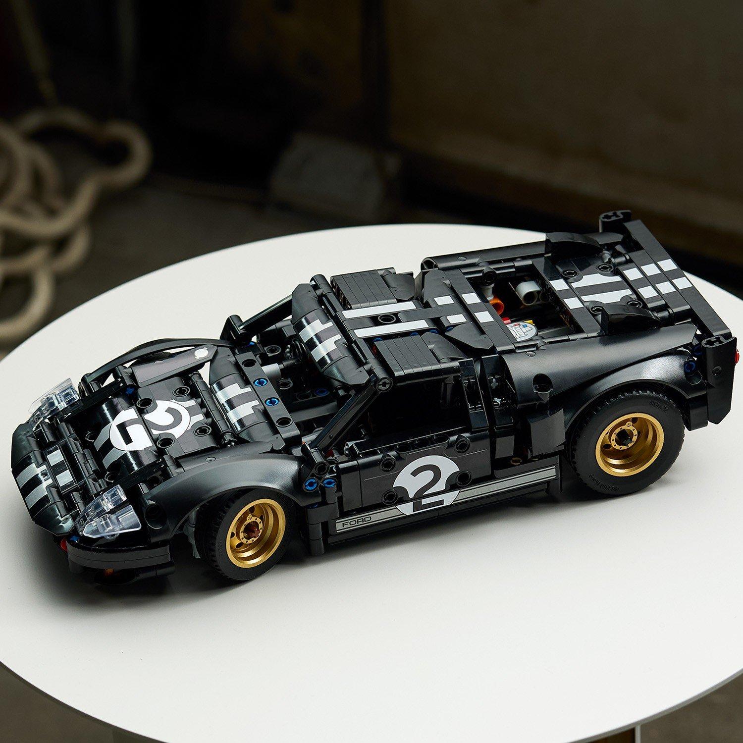 TBC - LEGO - Technic 1966 Ford GT40 MKII Race Car Model Kit 42223 - 13
