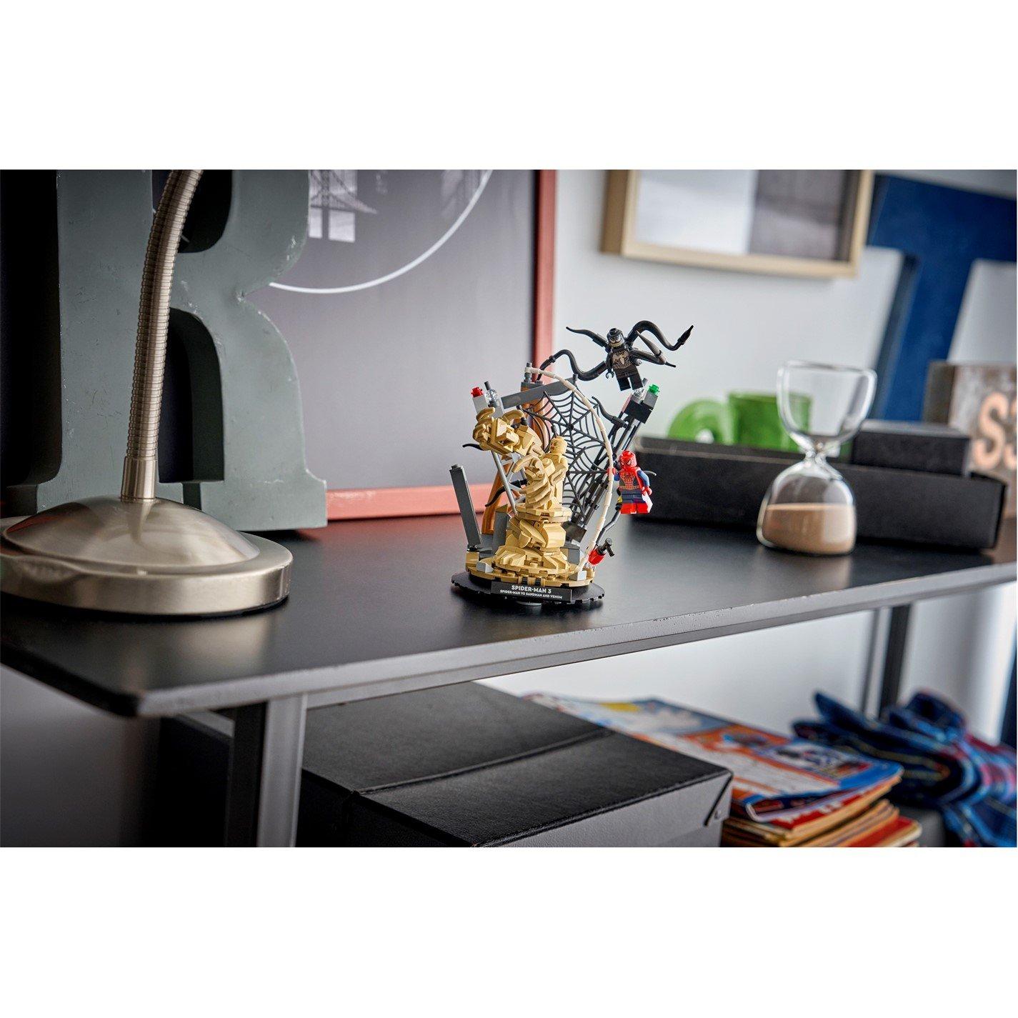 Sandman Set - LEGO - Marvel Epic Battle: Spider-Man vs. Sandman Set 76334 - 3