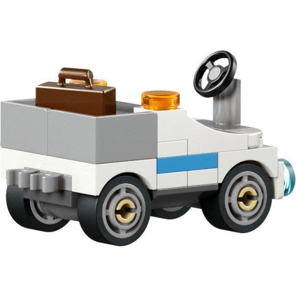 TBC - LEGO - City Airport with Airplane - Toy Model Kit - 60502 - 16