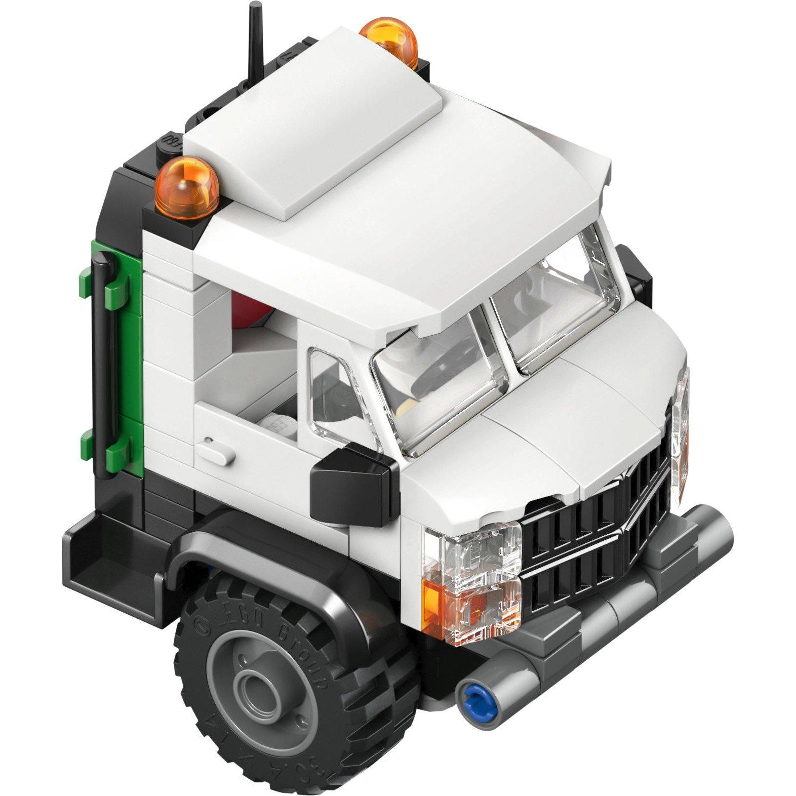 TBC - LEGO - City Airplane Service Truck & Hovercraft Remix 60505 - 14