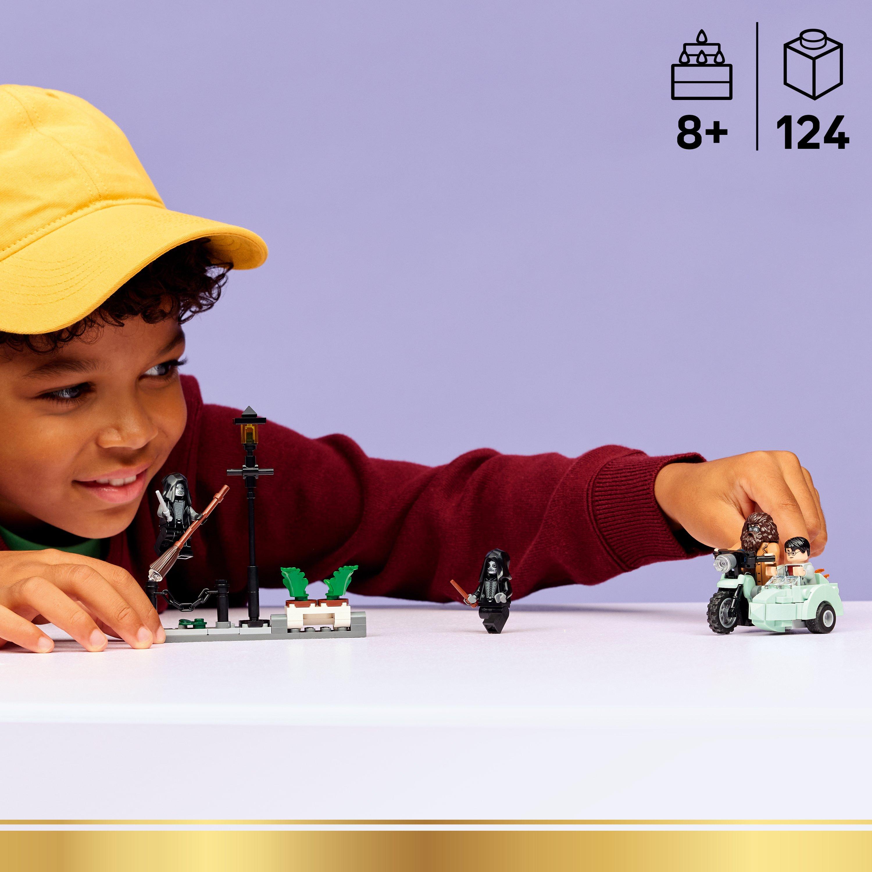 TBC - LEGO - Harry Potter Hagrid & Harry’s Privet Drive Escape 76459 - 3