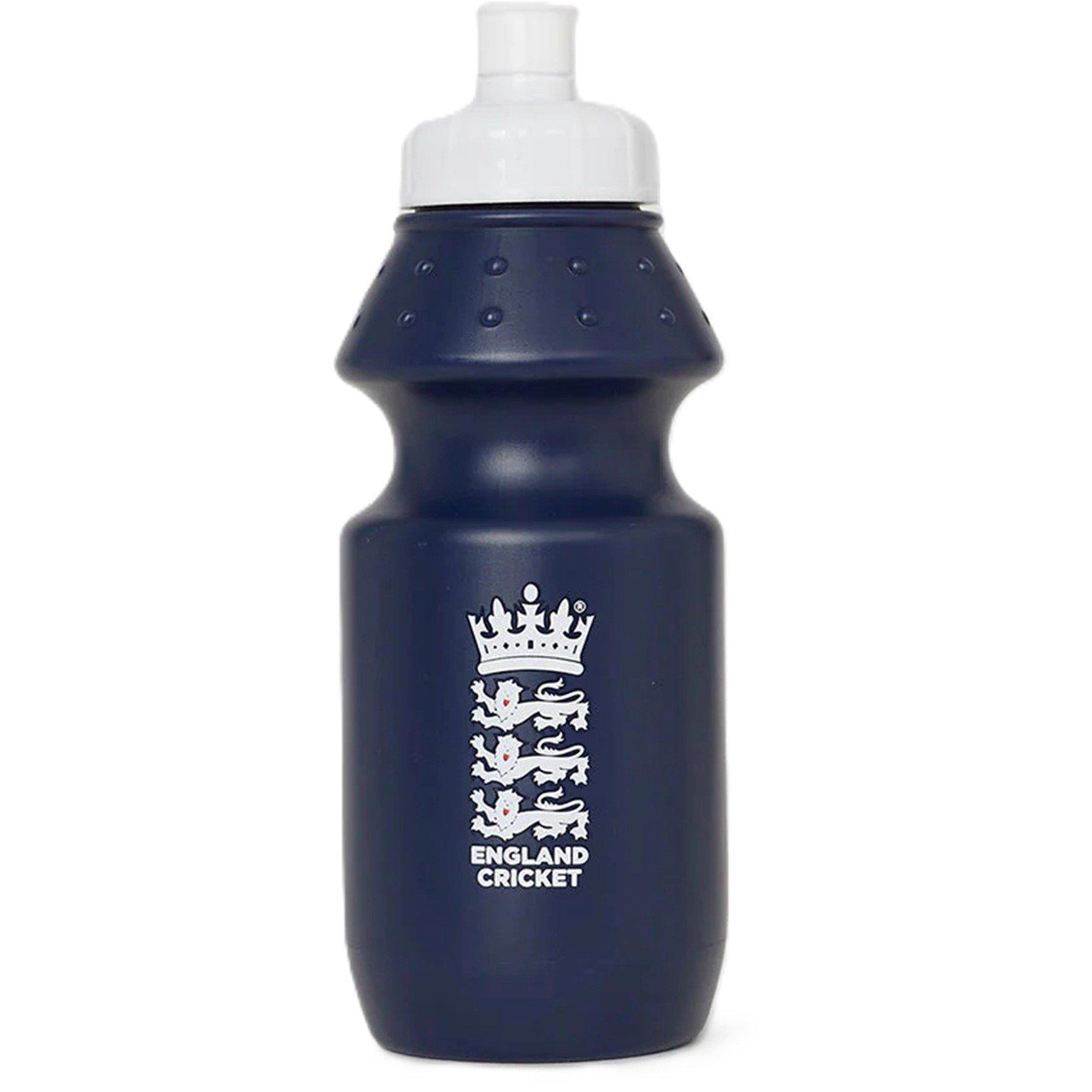 Blue - Castore - Football Water Bottle - 1