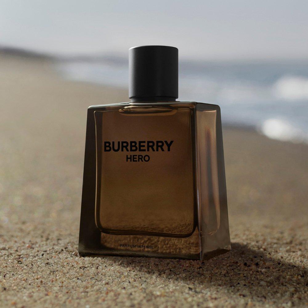 Clear - Burberry - Hero Parfum Intense For Men - 3