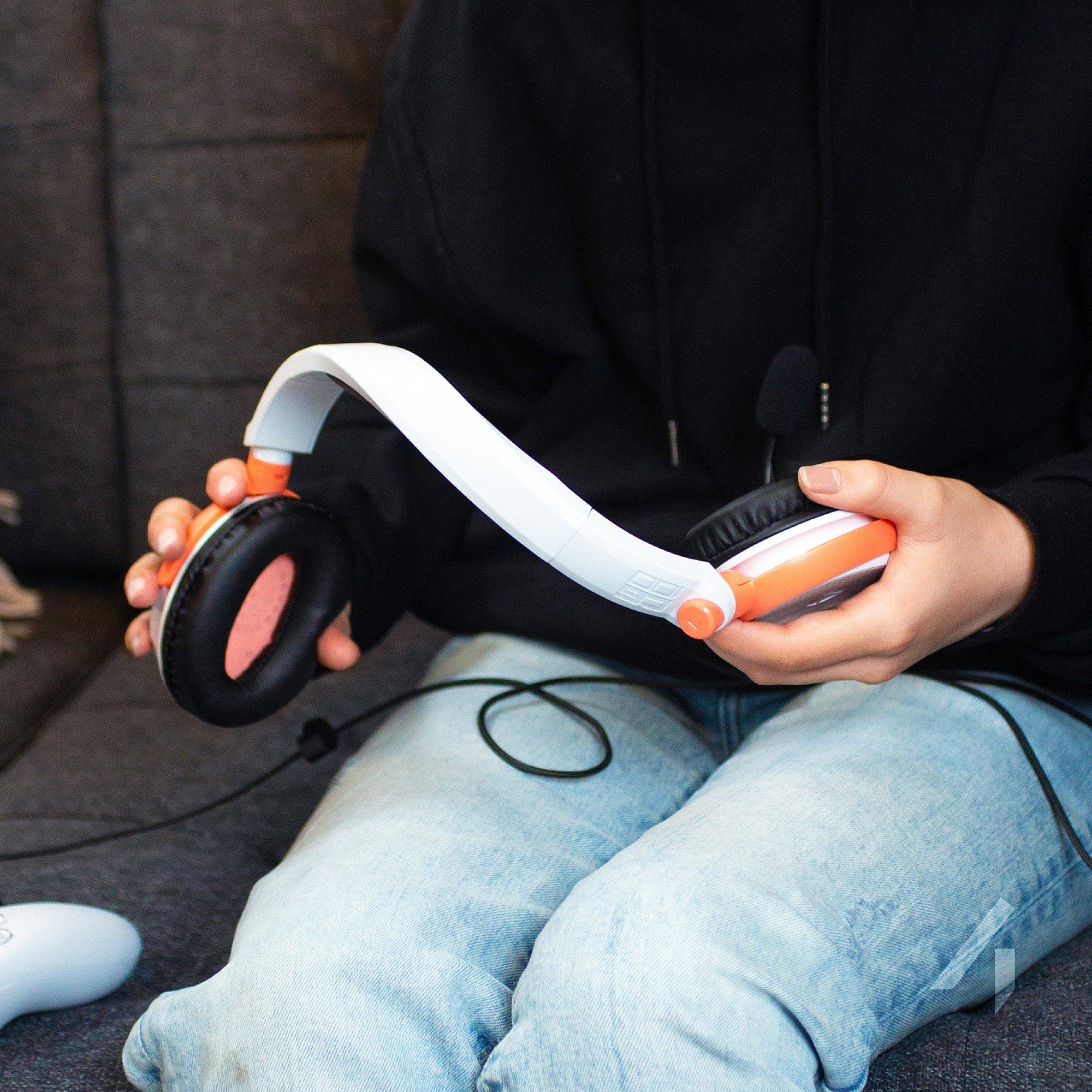 Peach/White - Stealth - C6-100 Burst Gaming Headset PS4 PS5 XBOX Switch & PC - Peach & White - 8