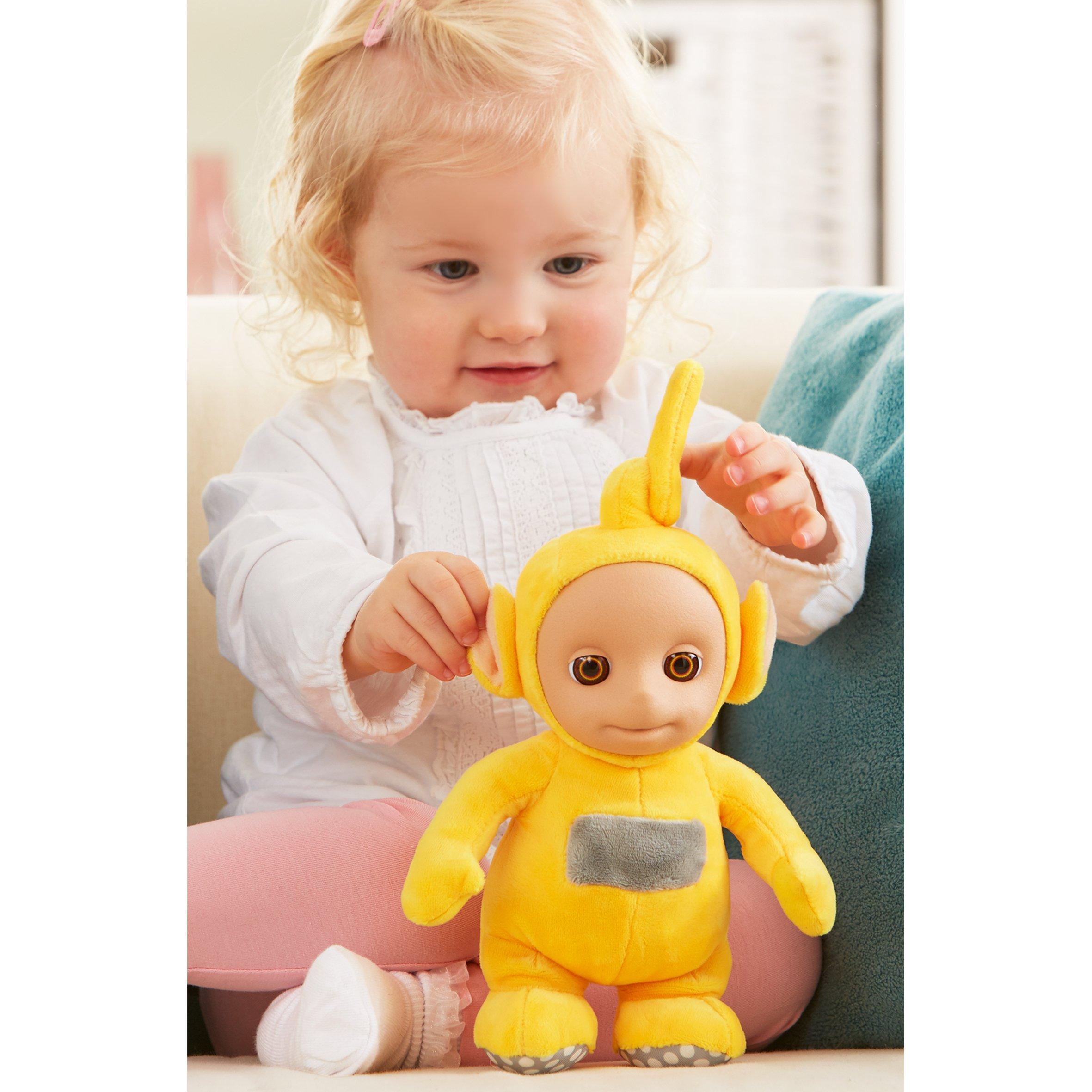 None - Teletubbies - TELETUBBIES 8 INCH TALKING LAA-LAA SOFT TOY - 5