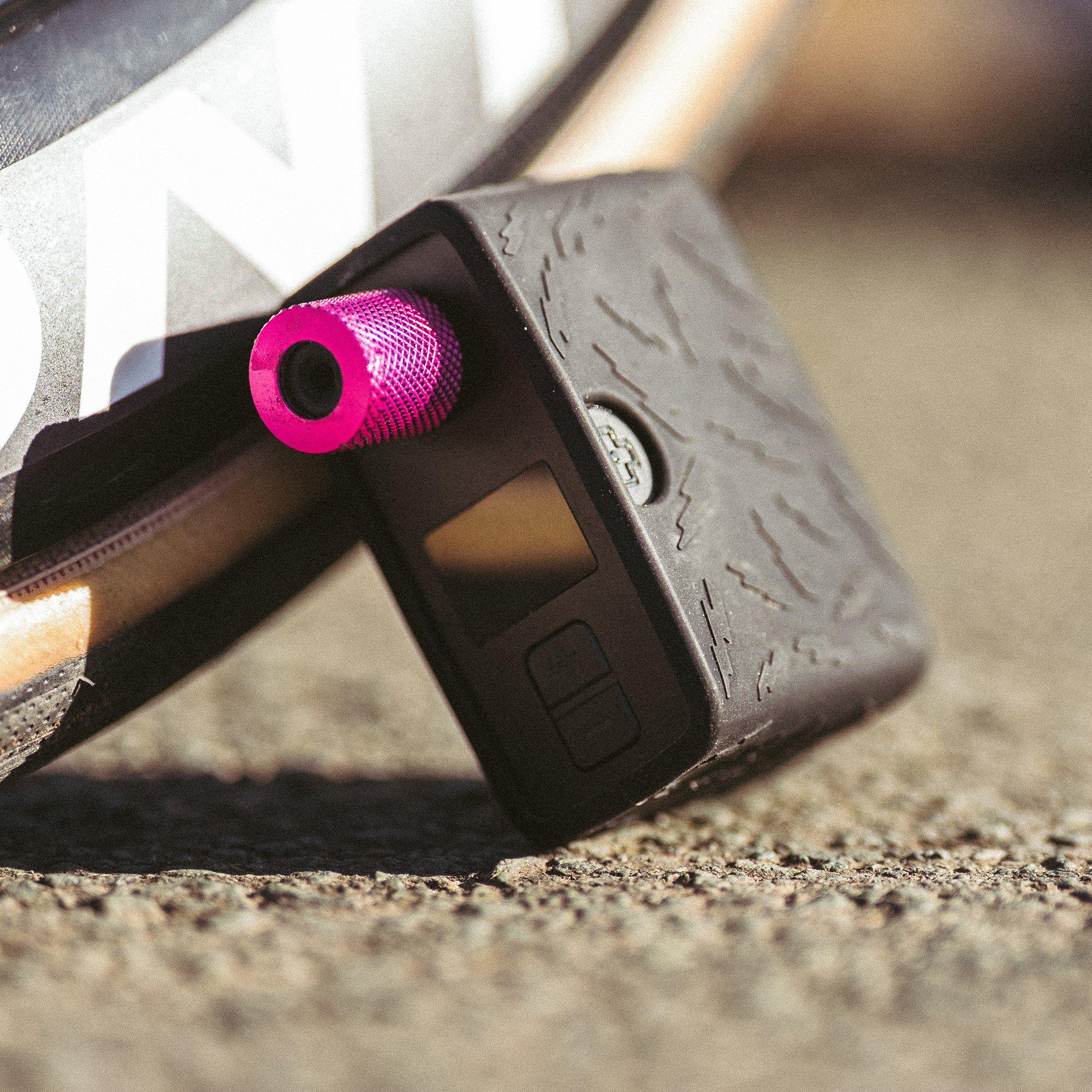 Preto - Muc-Off - Airmach Mini Inflator Pro - 4