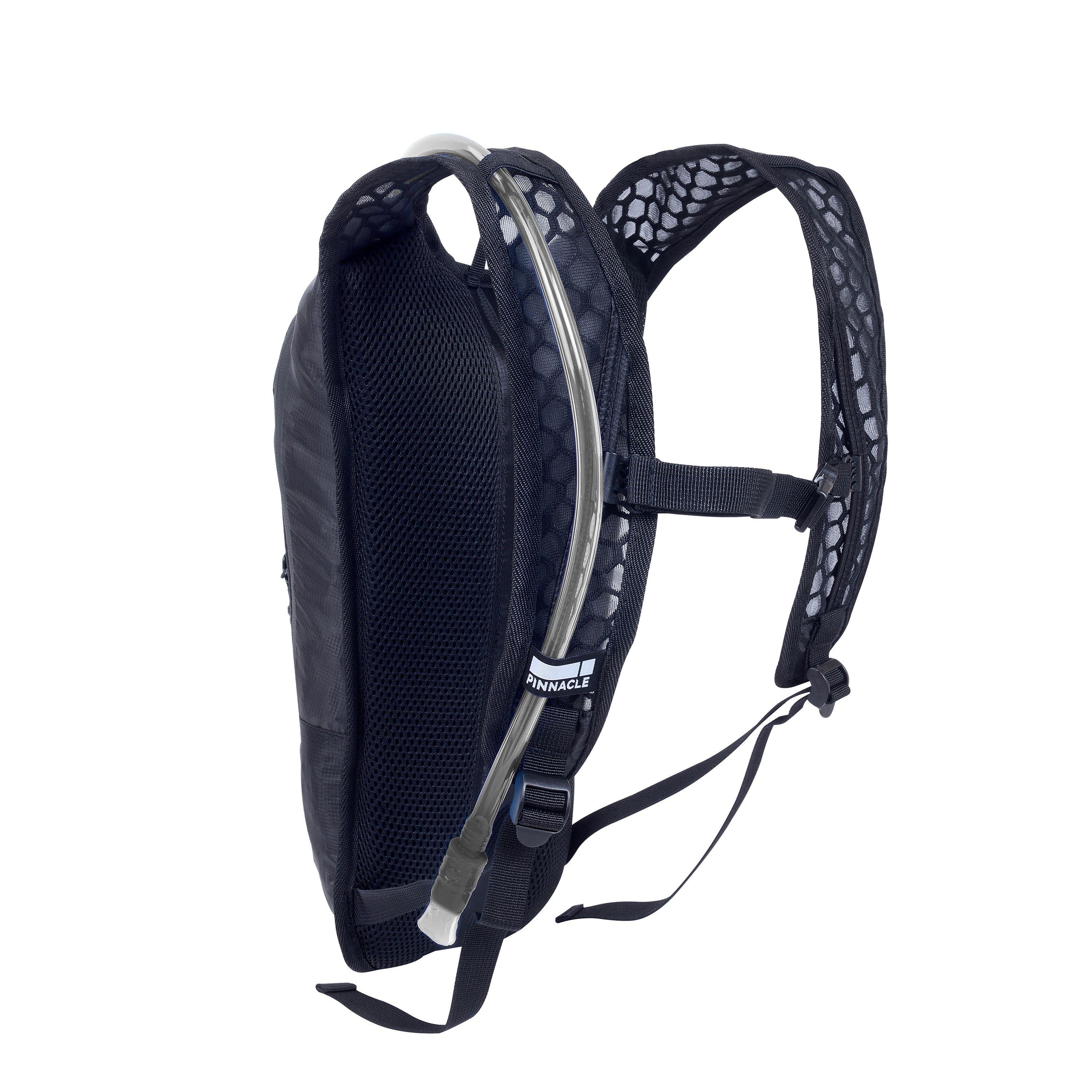 Schwarz - Pinnacle - Hydration Backpack 2L - 3
