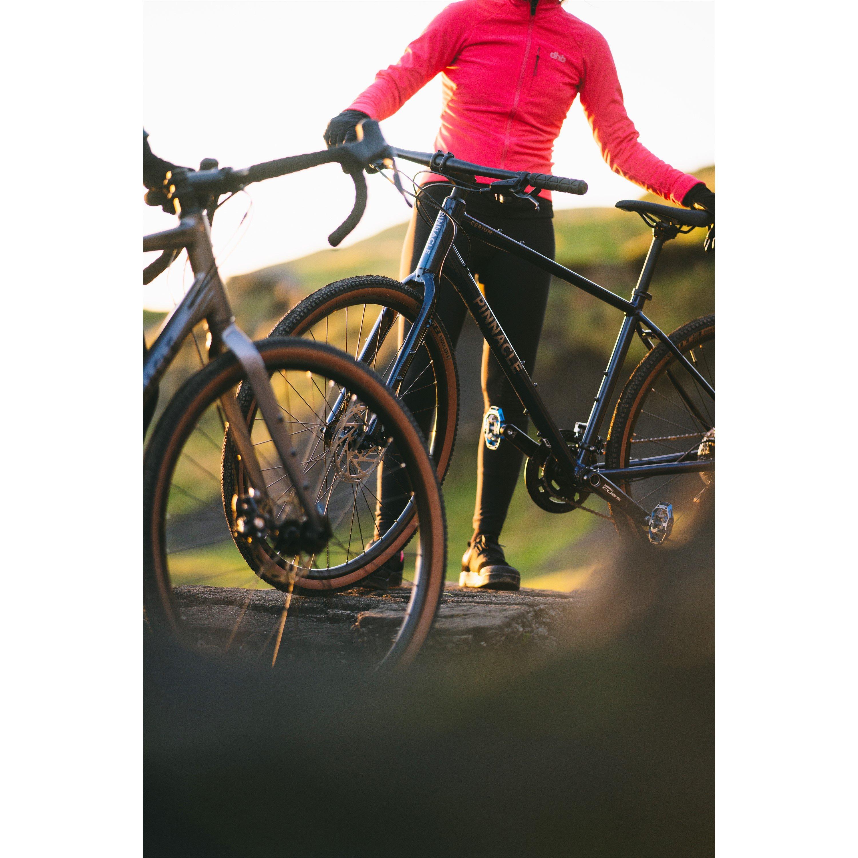 Blue - Pinnacle - Cerium Flat Bar Hybrid Bike - 10