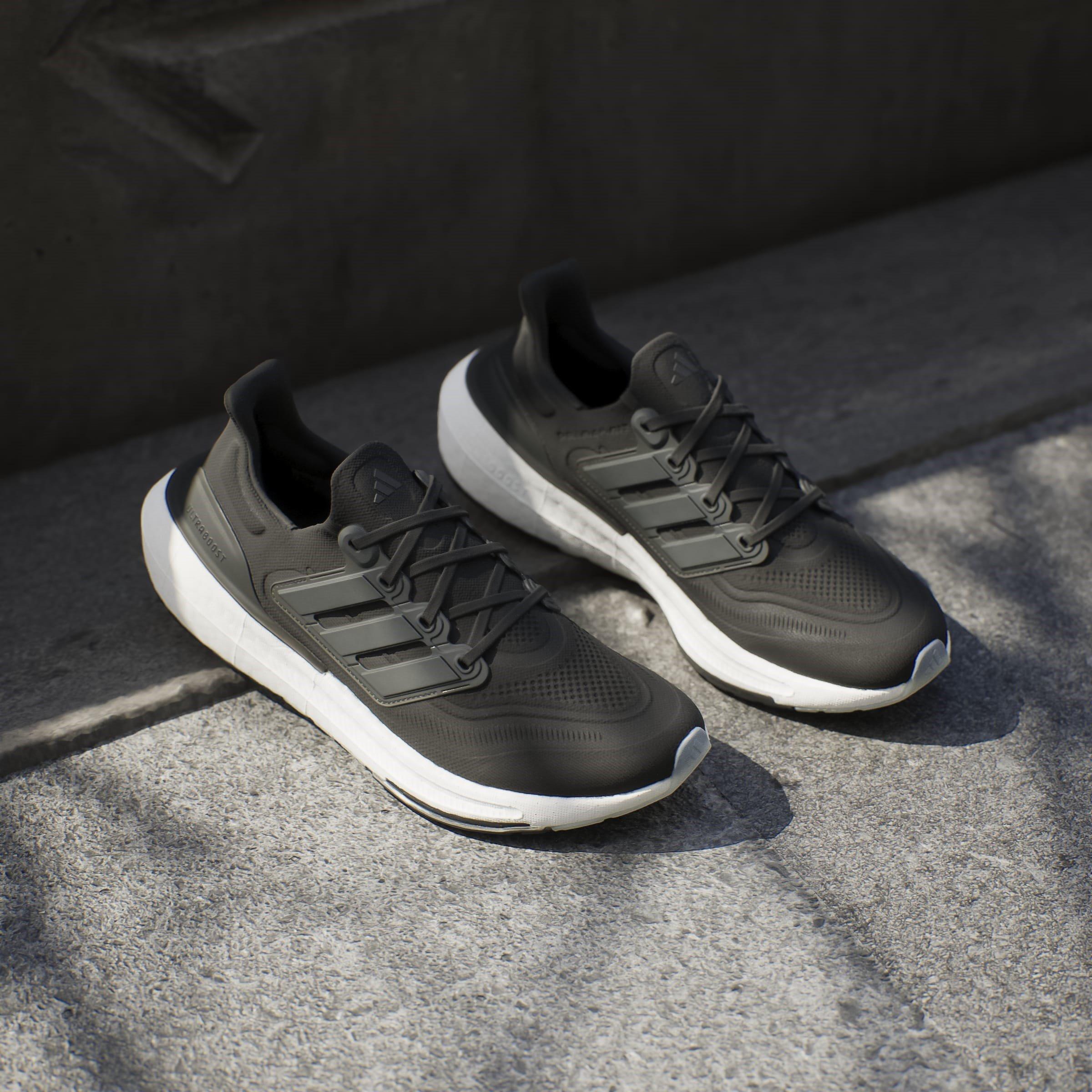 Cblack/Cblack/C - adidas - Ultraboost Light - 13