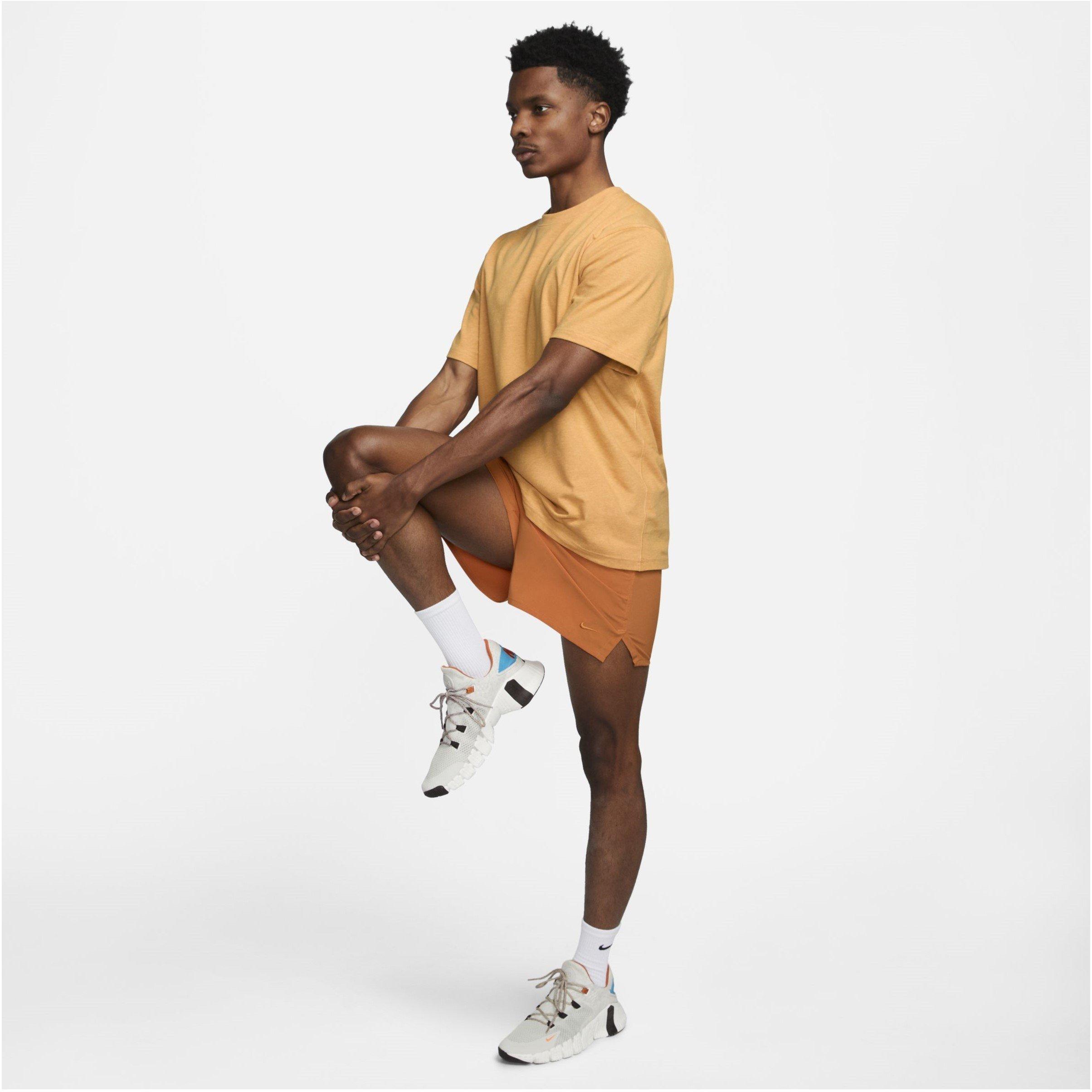 815 - Nike - Dri-Fit Primary Men'S Short-Sleeve Versatile Top - 6