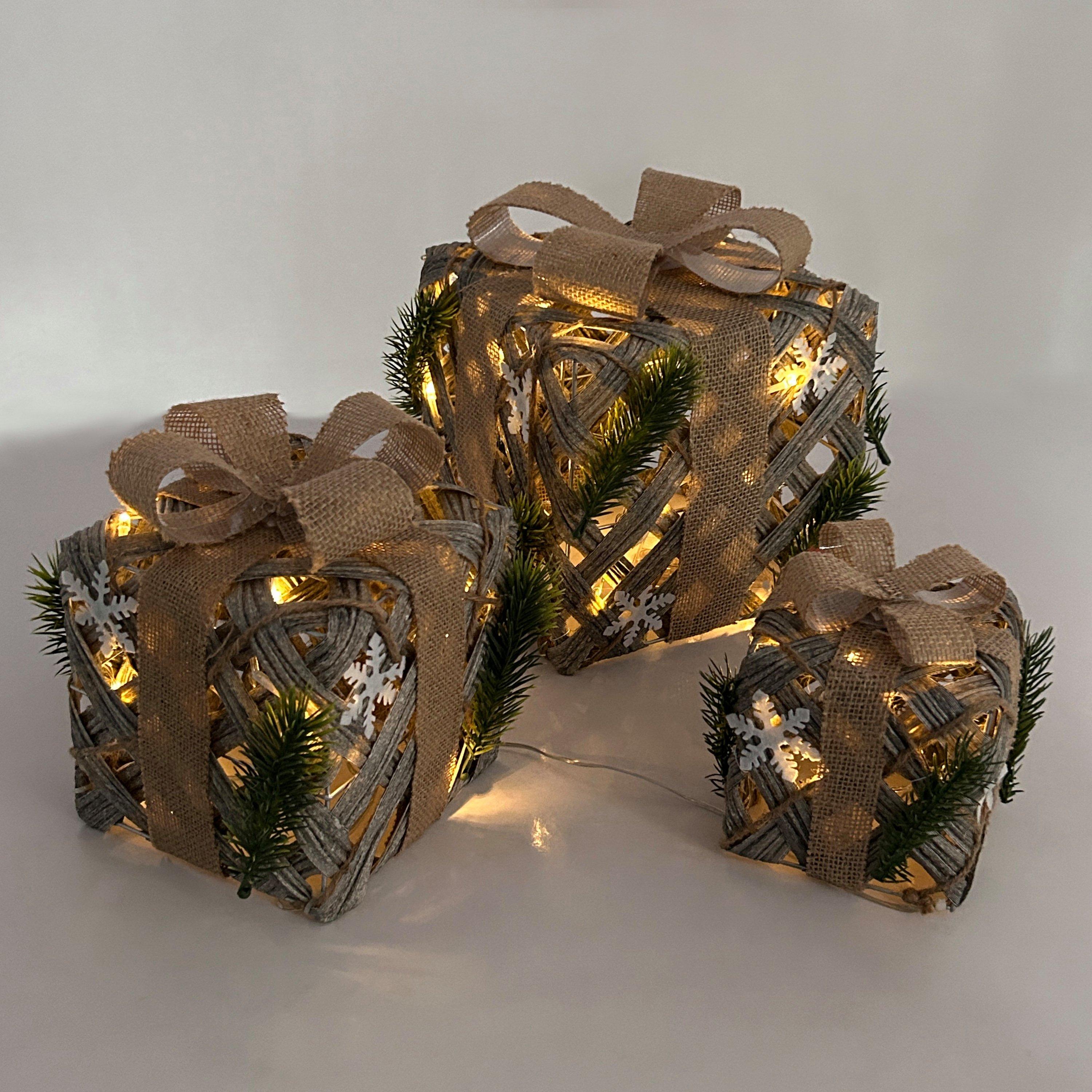 Beige - The Spirit Of Christmas - 3pc Rattan Parcels 54 Beige One Size - 3