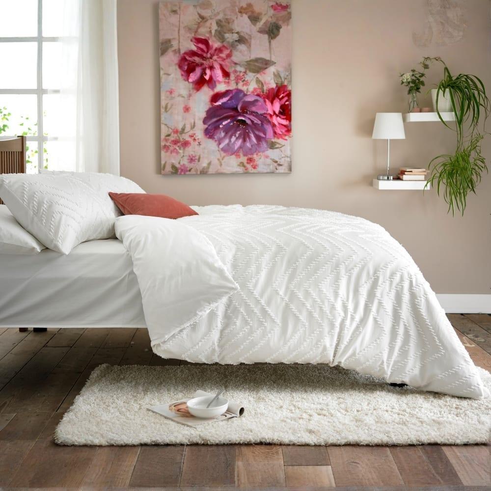 White - Deyongs - ZigZag Duvet Cover Sets - 1