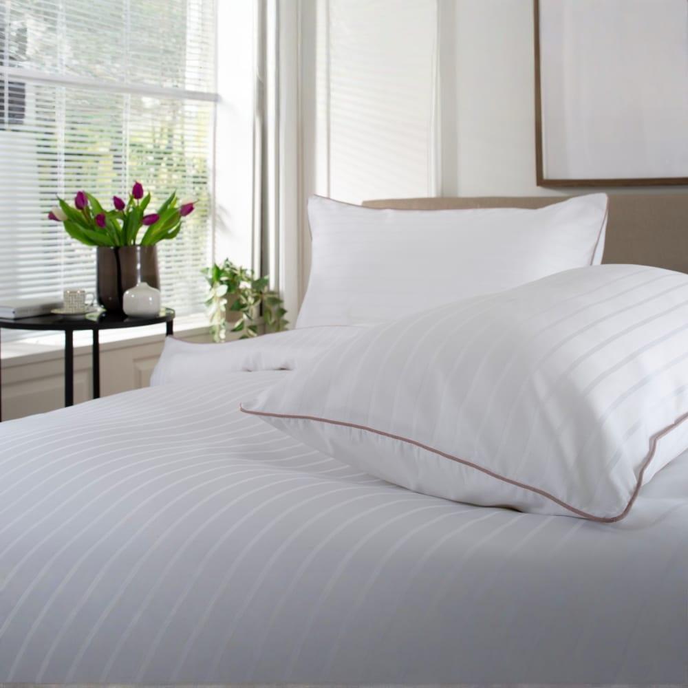 White - The Lyndon Company - Duvet Cover Sets - 2