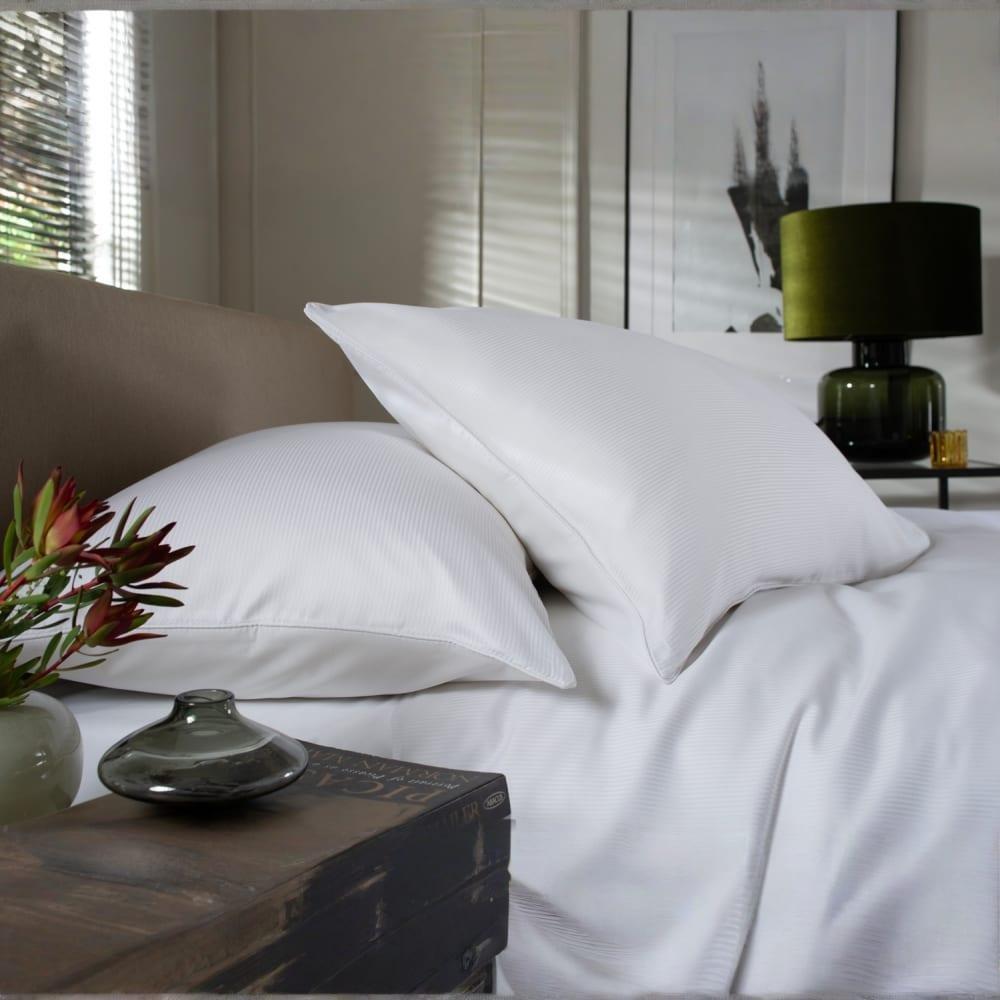 White - The Lyndon Company - Duvet Cover Sets - 2