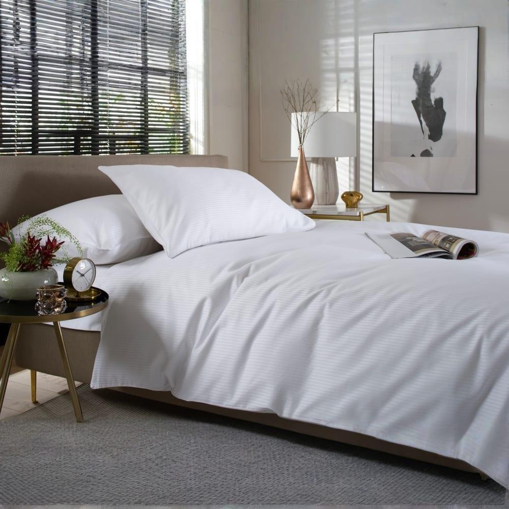 White - The Lyndon Company - Mayfair Duvet Cover Sets - 1