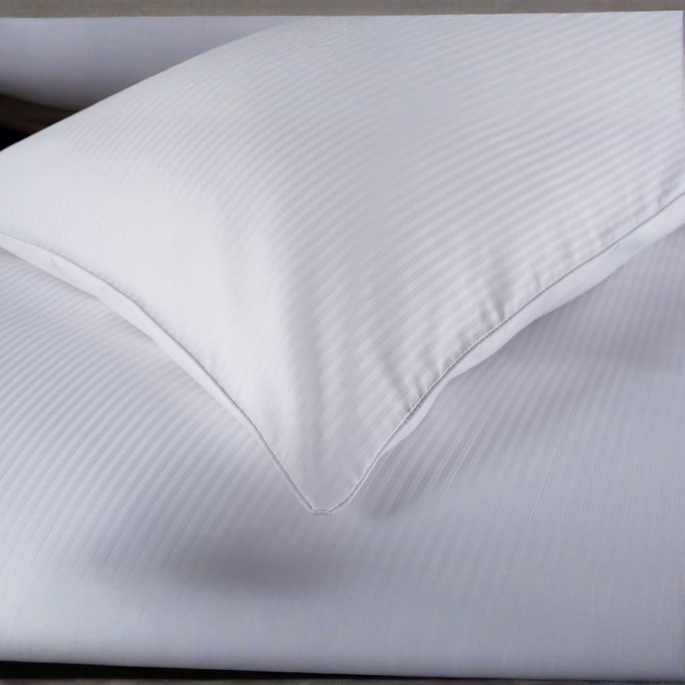 White - The Lyndon Company - Mayfair Duvet Cover Sets - 3
