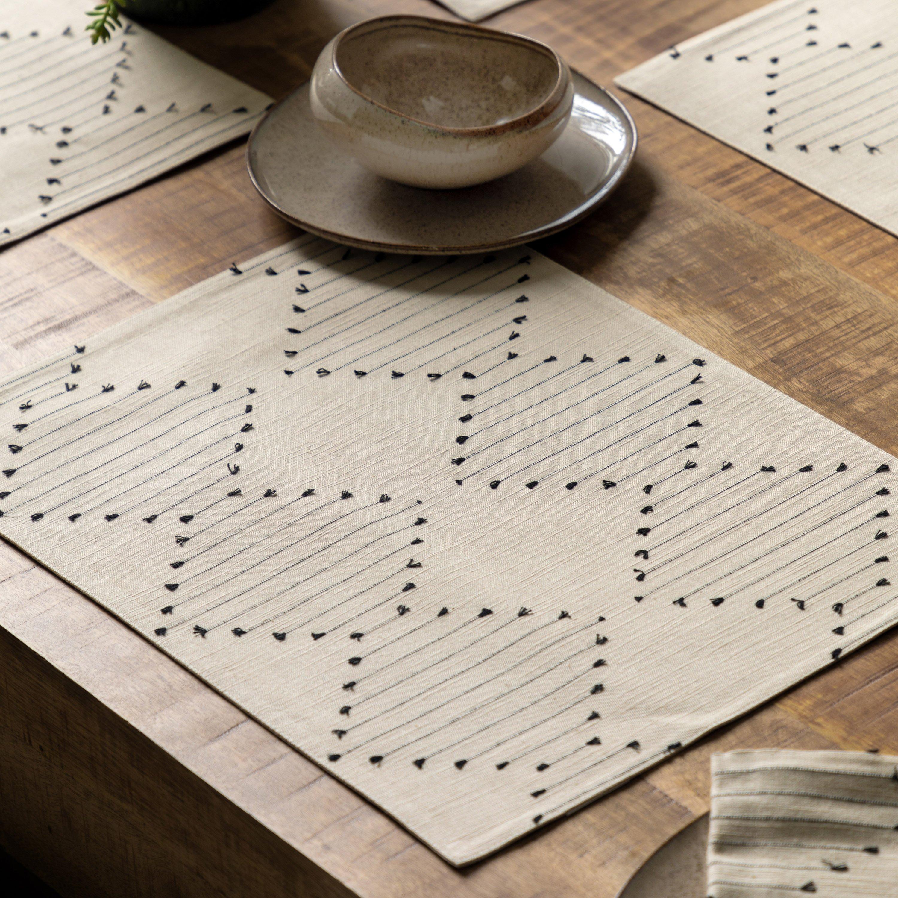 Gallery  Linen Effect Placemat (4Pk) 450X350mm Diamond Weave Placemat (4Pk) - Beige