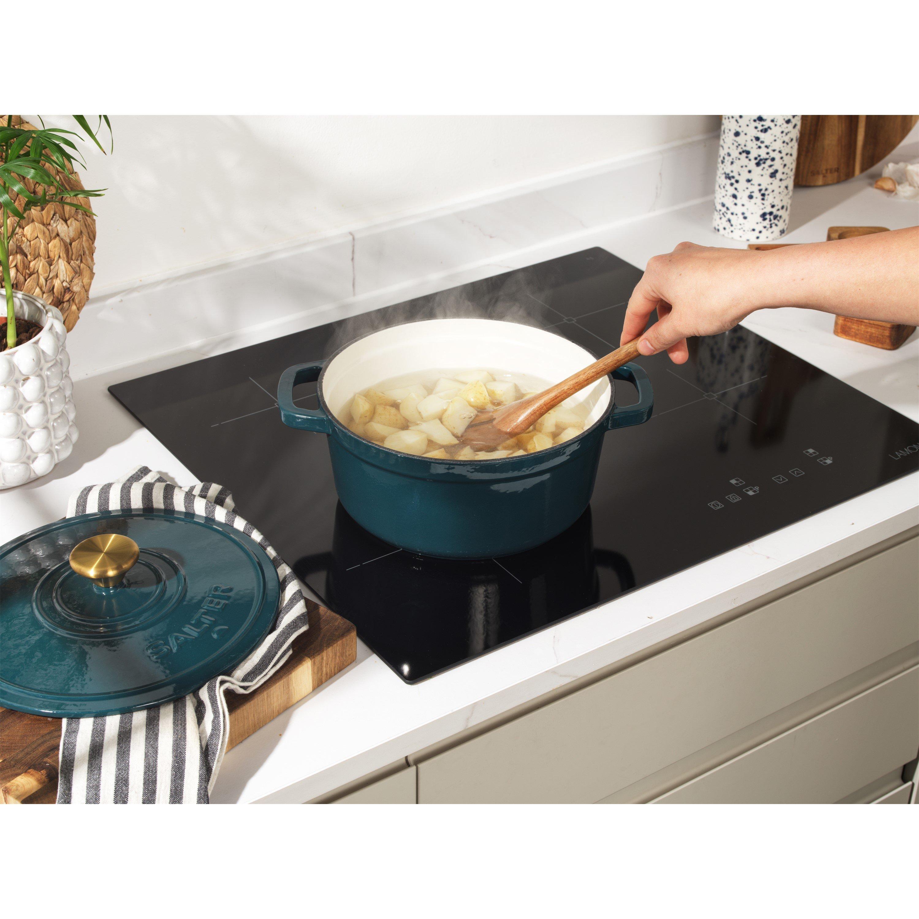 Green - Salter - Chester 24cm Cast Iron Casserole Pot - 5