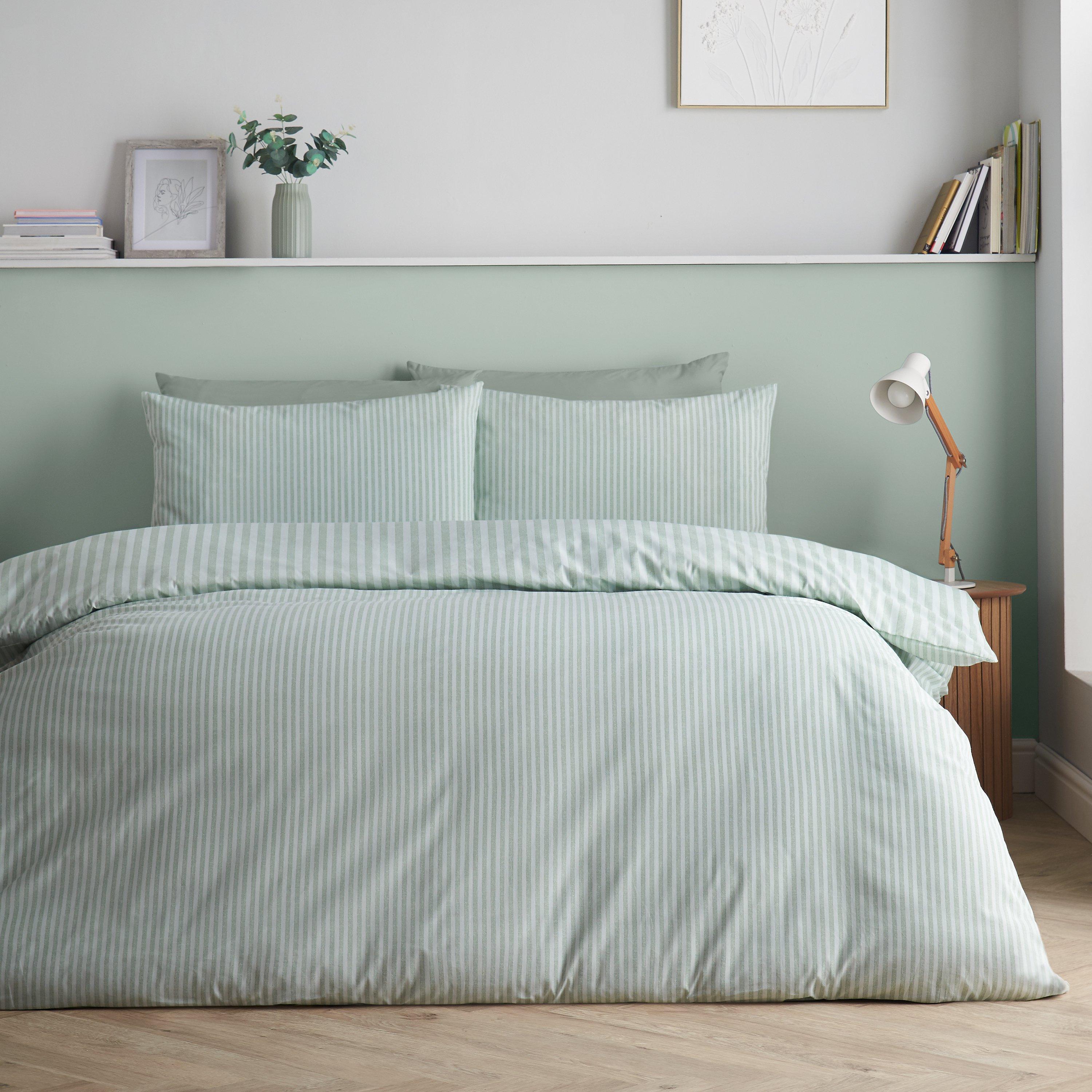 Verde - Catherine Lansfield - Cather Epping Textured 62 - 2