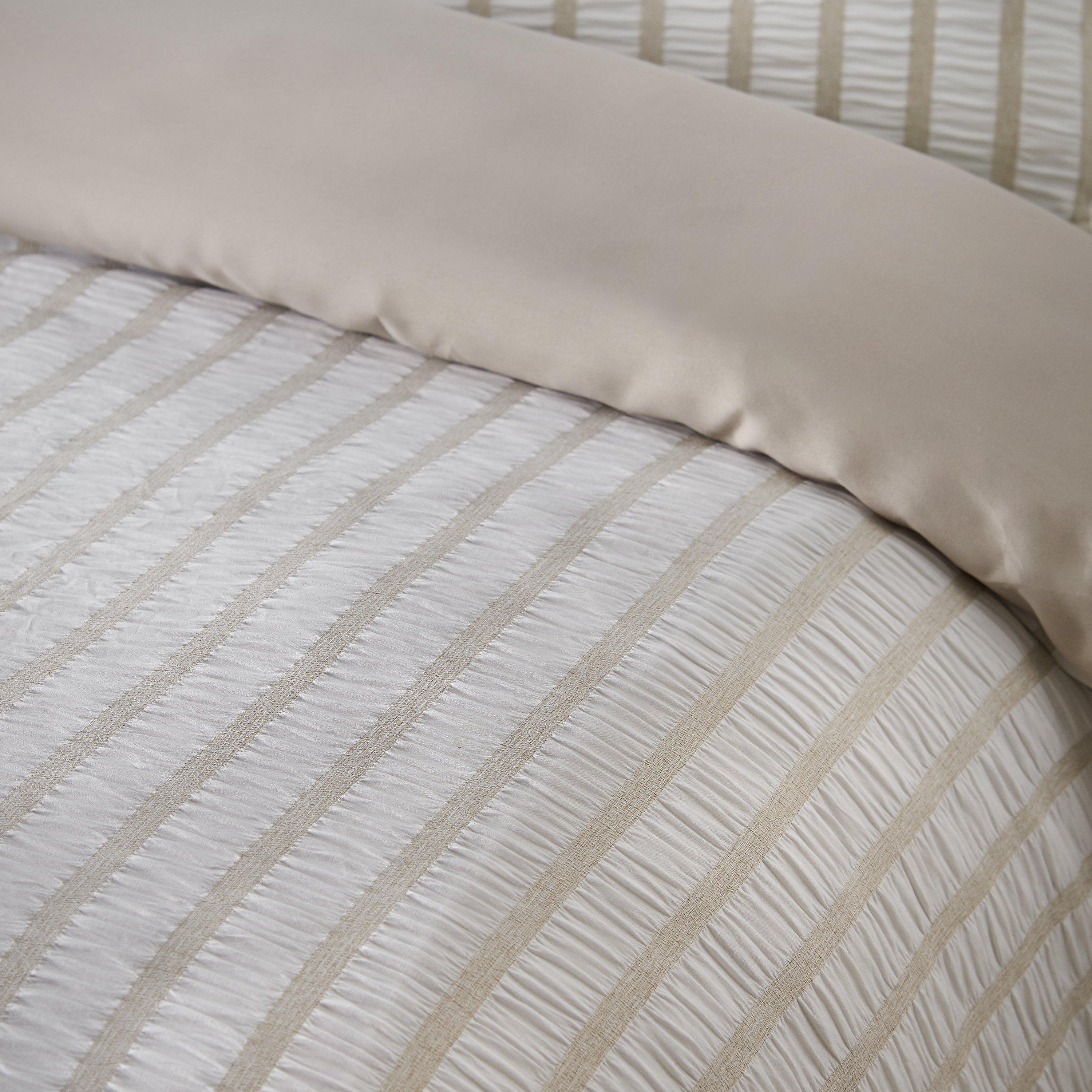 Natural - Catherine Lansfield - Soft Seersucker Stripe Duvet Cover Set - 3