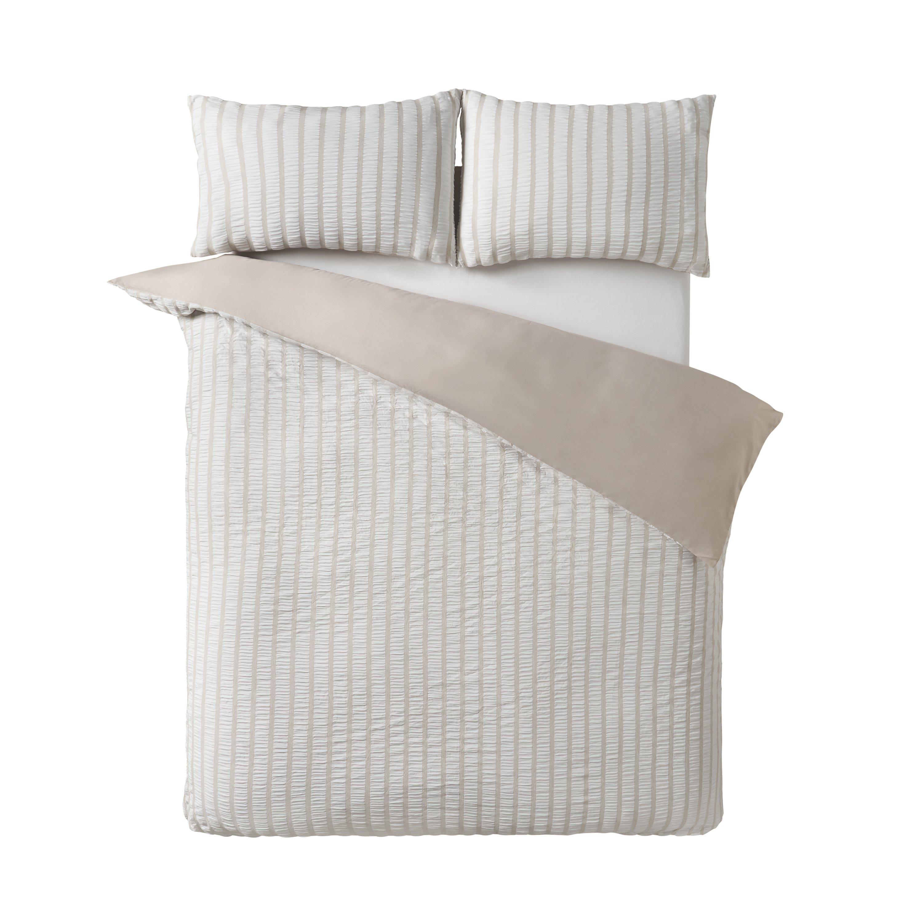 Natural - Catherine Lansfield - Soft Seersucker Stripe Duvet Cover Set - 4