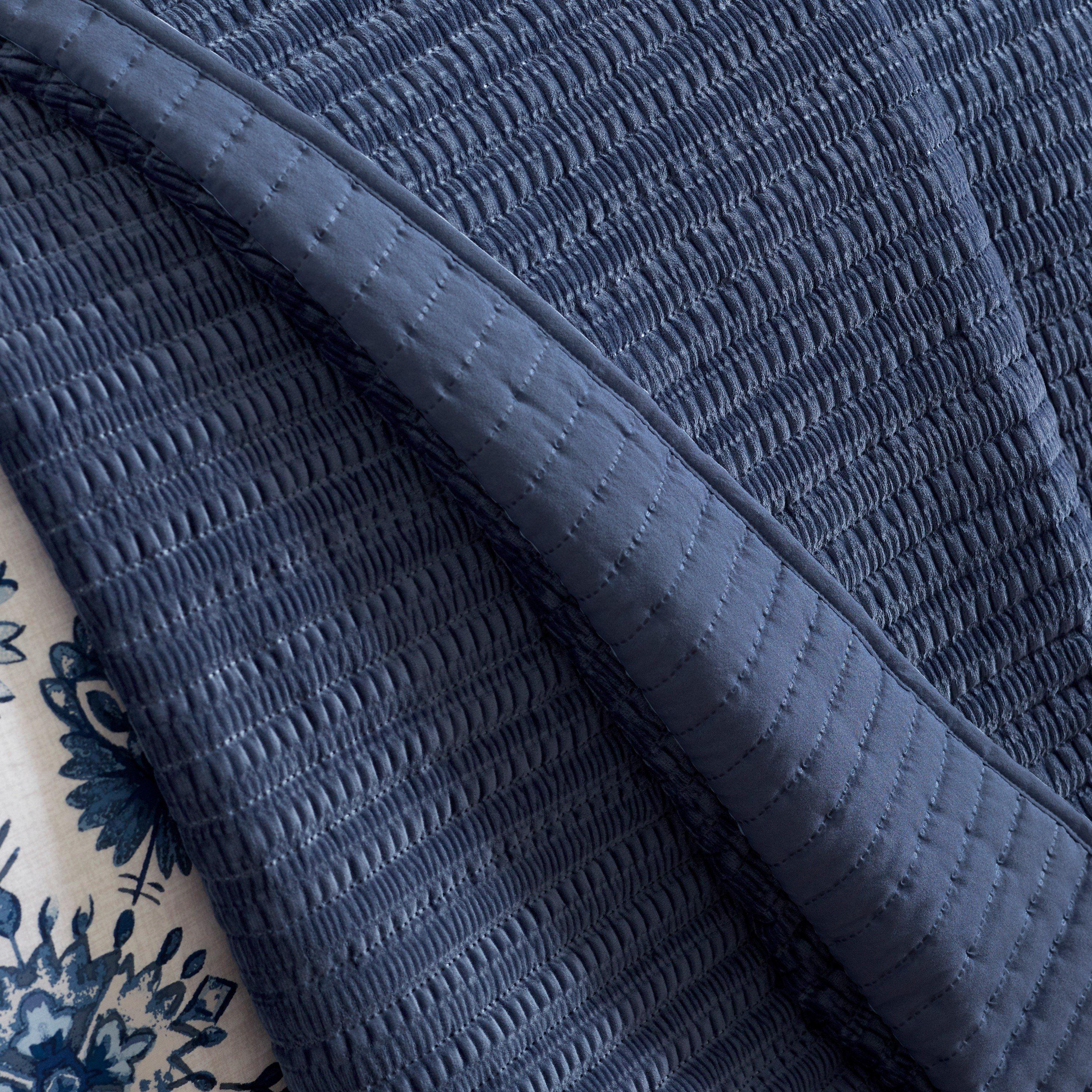 Navy - Catherine Lansfield - Velvet Pinsonic Bedspread - 2