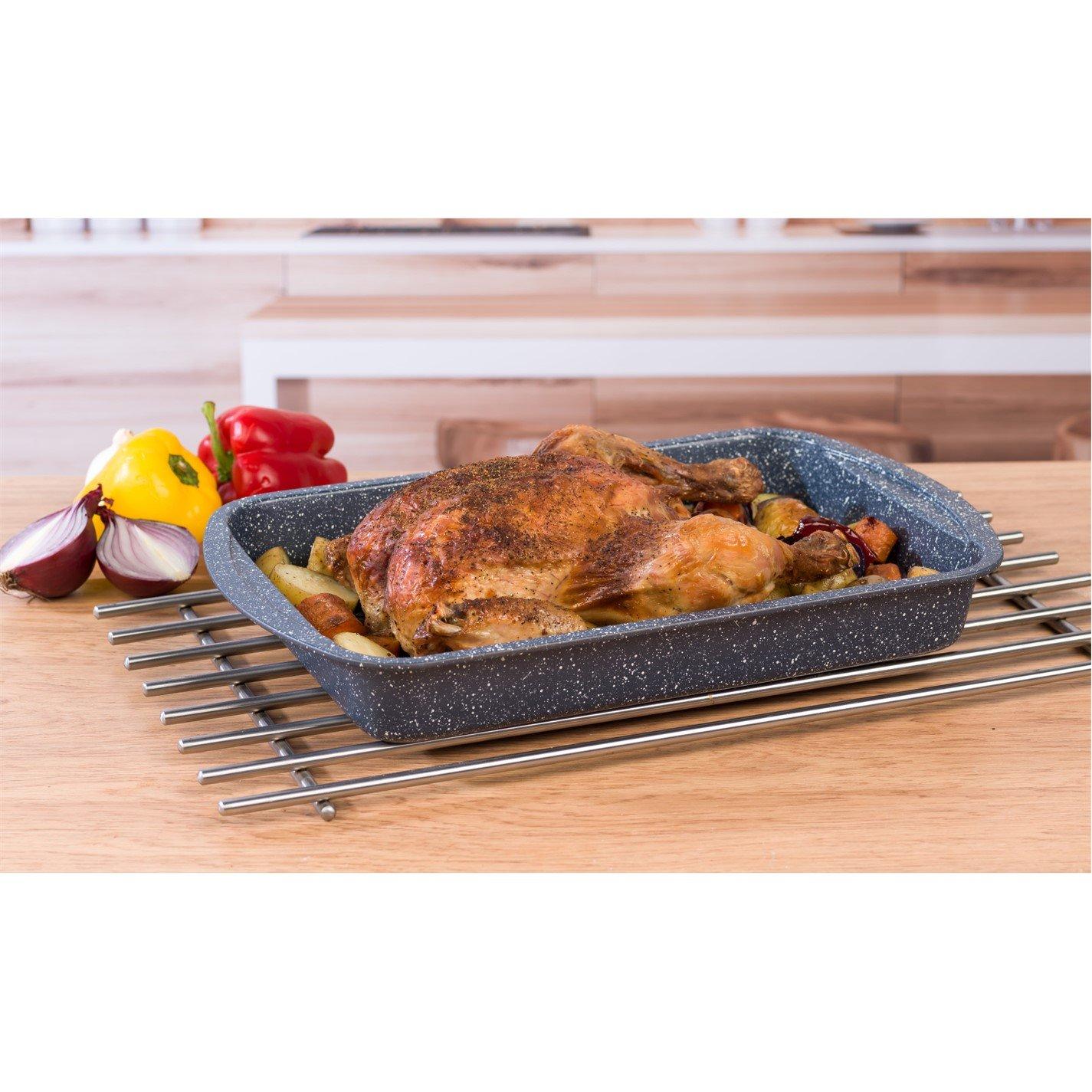 Grey - Russell Hobbs - 38cm Stone Roaster 00 - 5