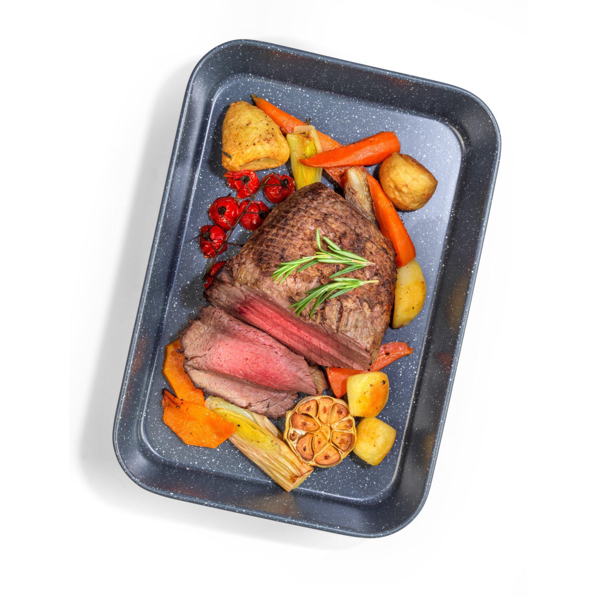 Grey - Russell Hobbs - 39cm Stone Roaster 00 - 7