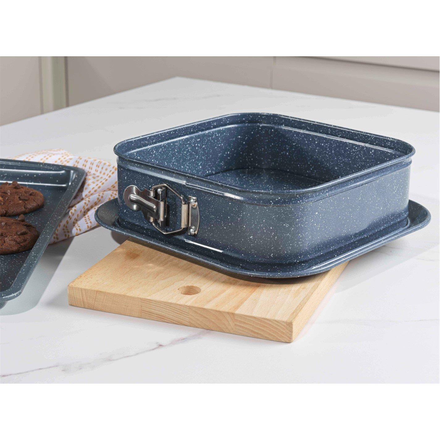 Grey - Russell Hobbs - 24cm Sq Springform 00 - 3