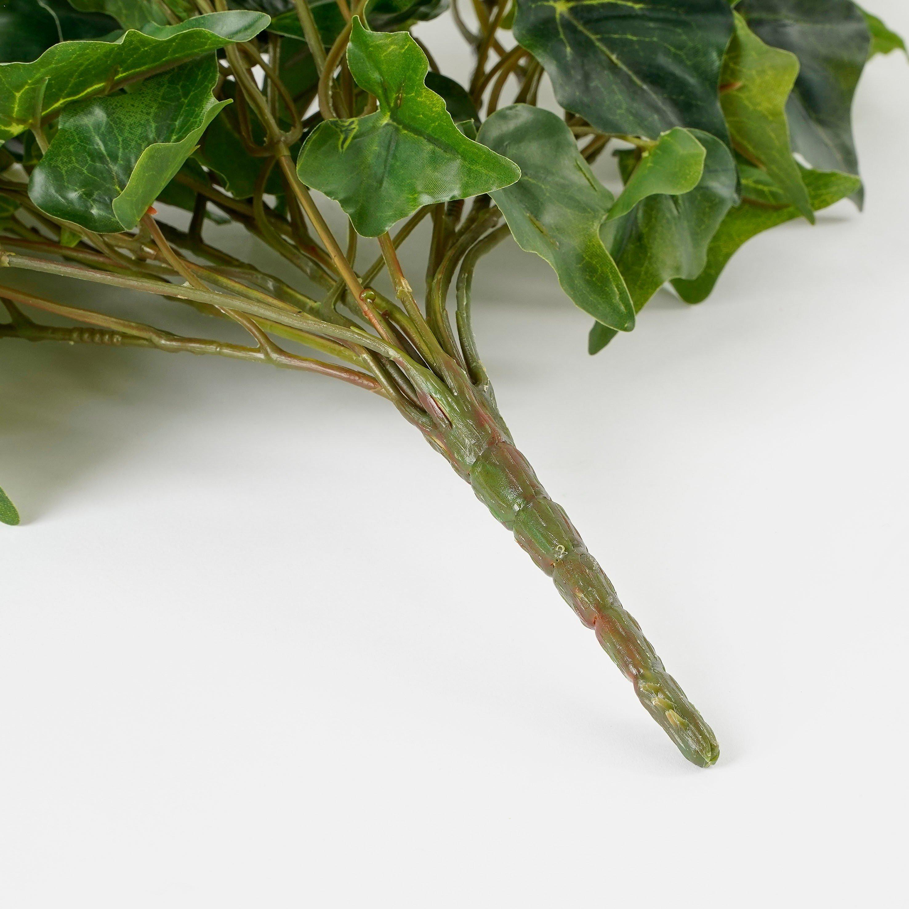 Green - Mica - Ivy Hanging - 4