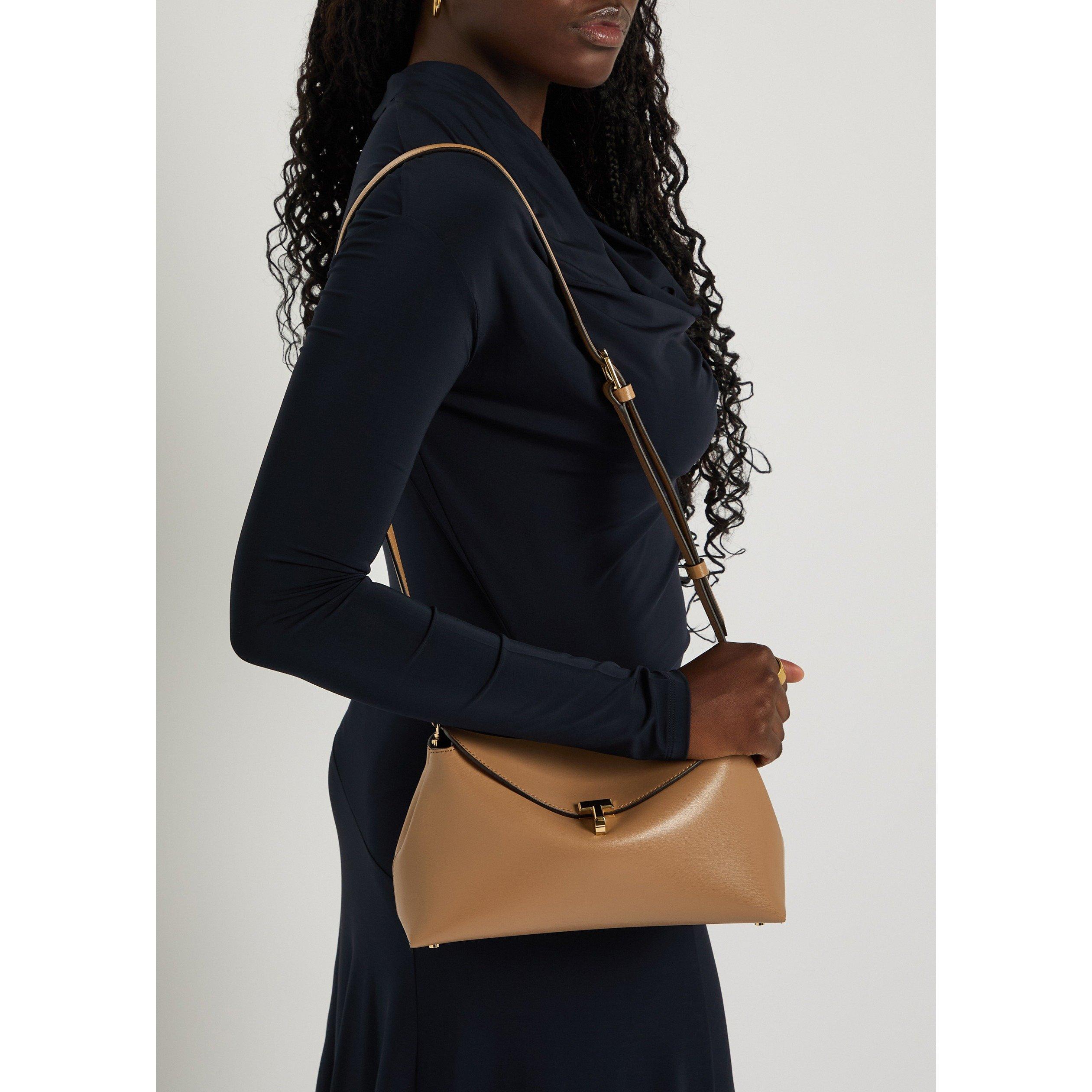 CAMEL - Toteme - T-LOCK LEATHER CLUTCH - 6