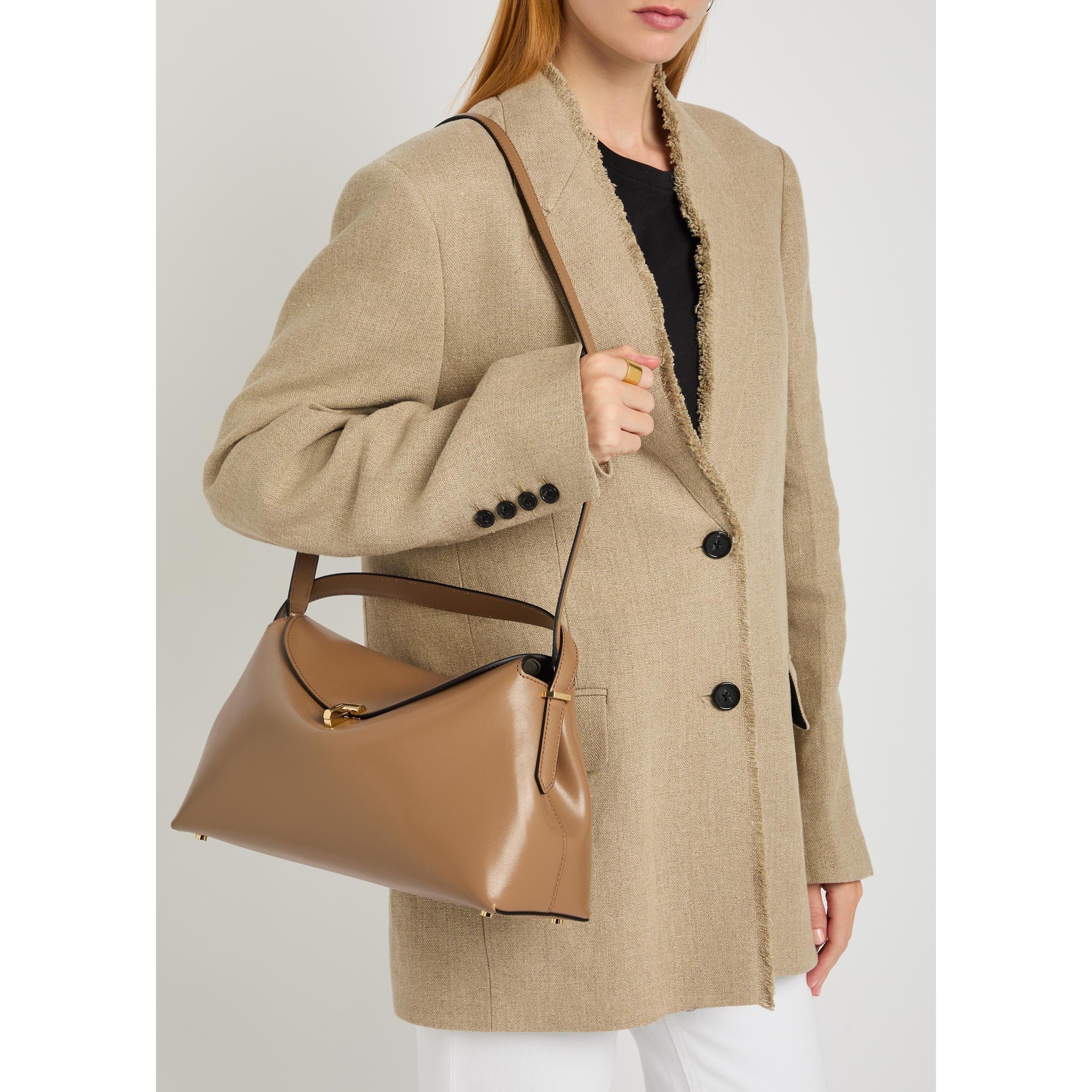 CAMEL - Toteme - T-lock leather top handle - 6