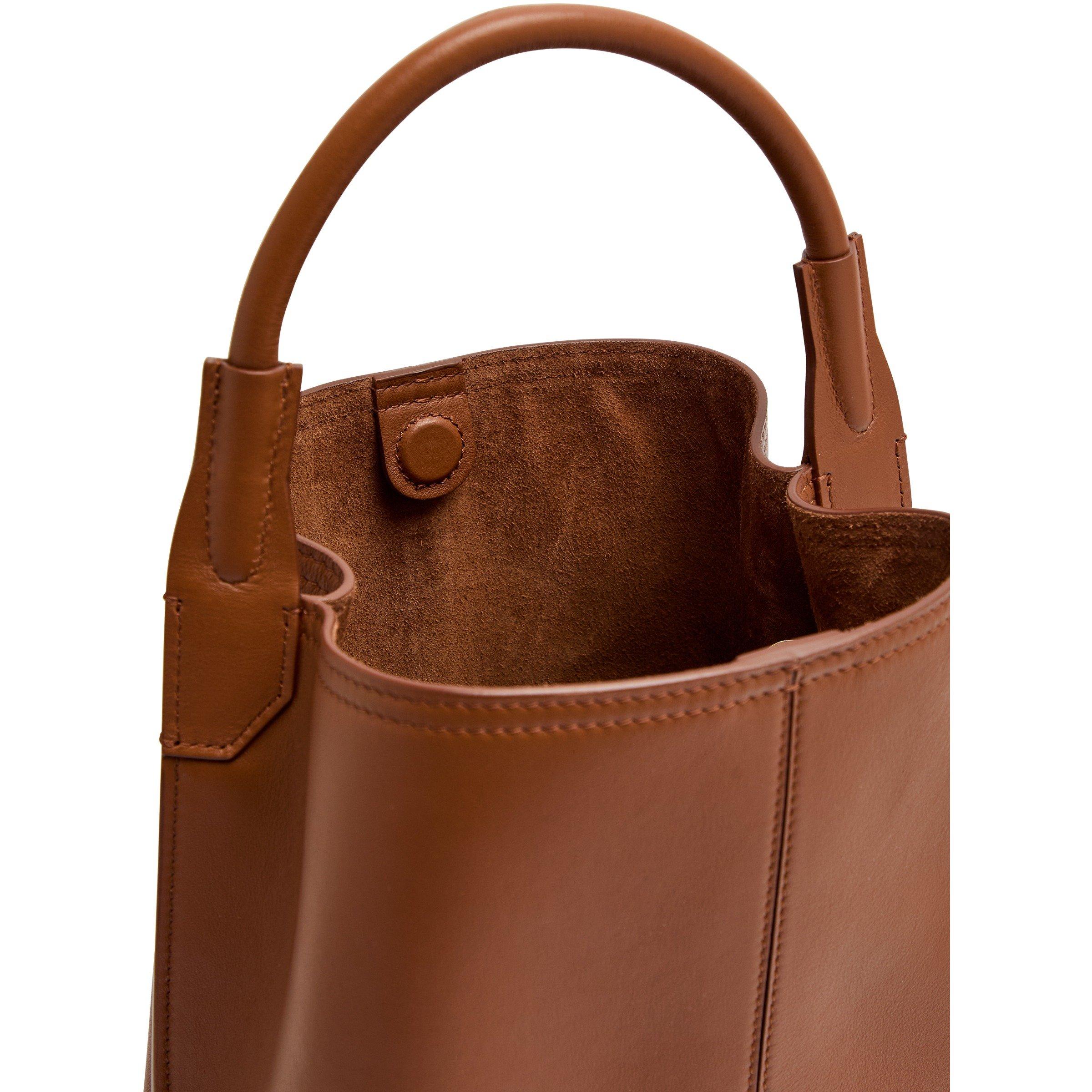 TAN - Victoria Beckham - Women's Victoria Leather Bucket Bag - 5