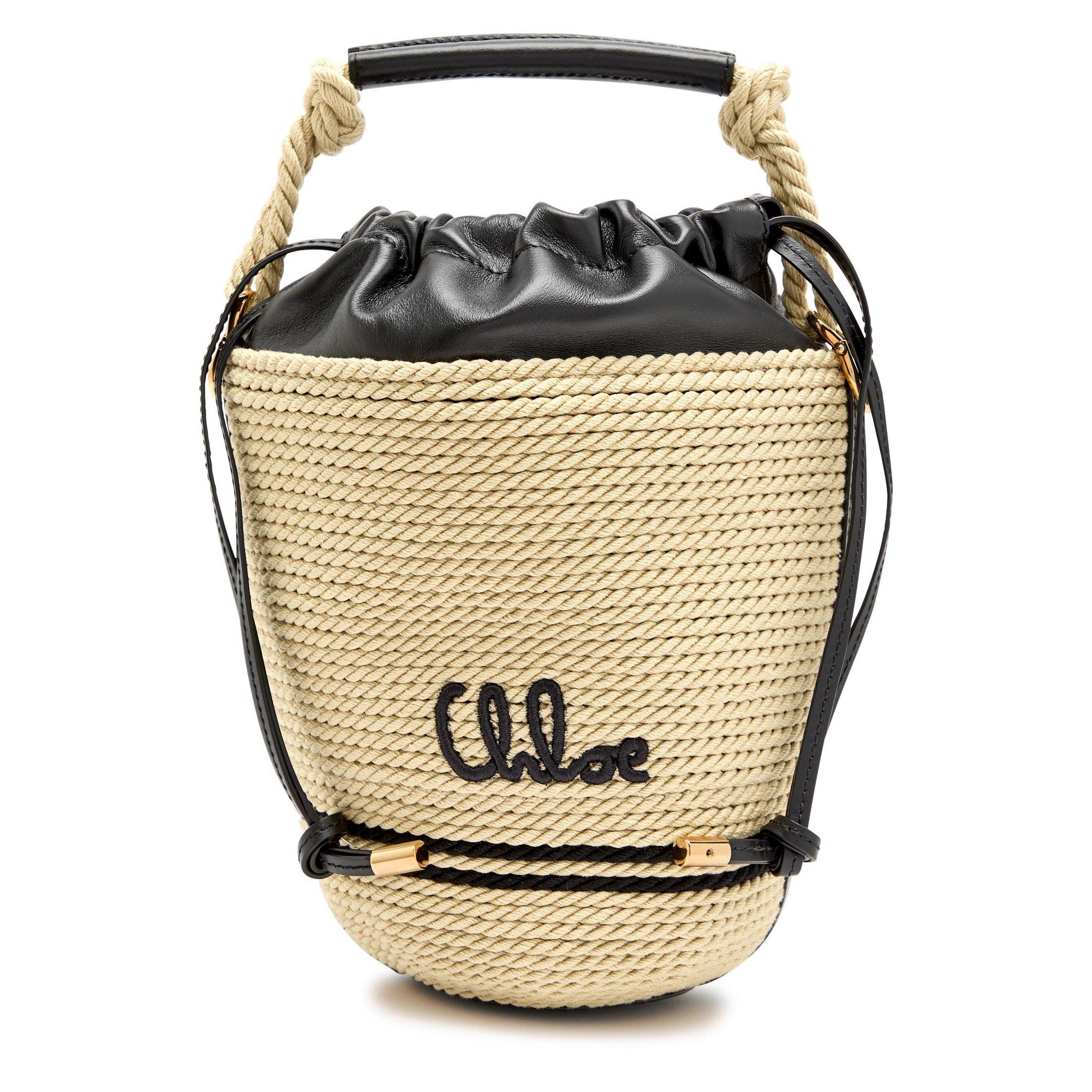 BLACK AND WHITE - Chloe - STRAW LOGO BUCKET