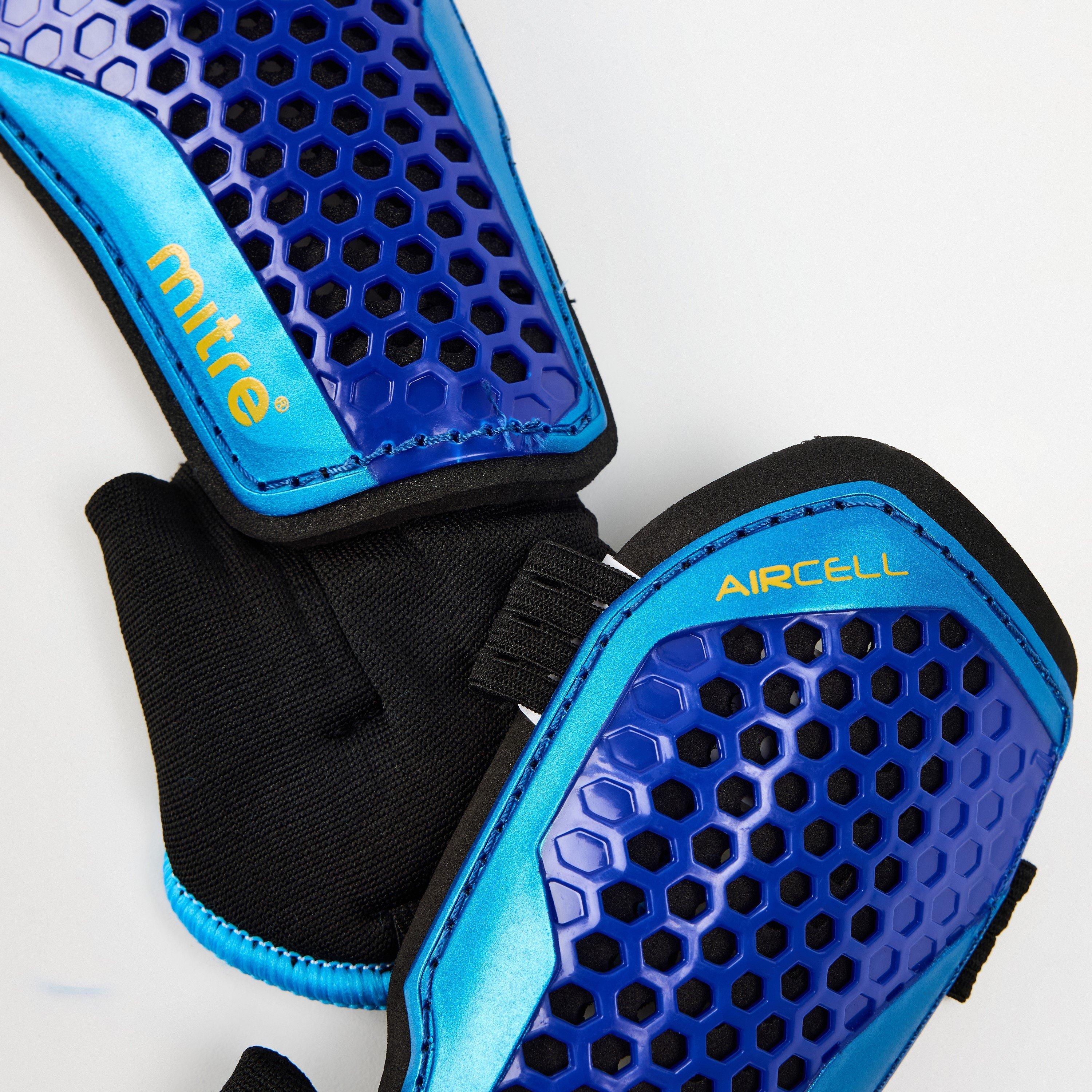 Schwarz - Mitre - Adults Aircell Carbon Football Ankle Guards - 2