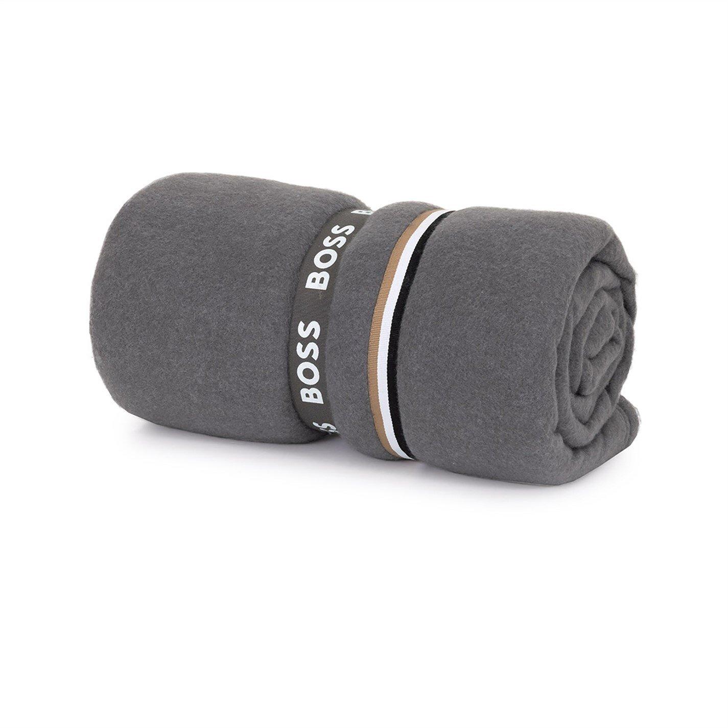 Boss Home Boss Blinea Throw - Magnet