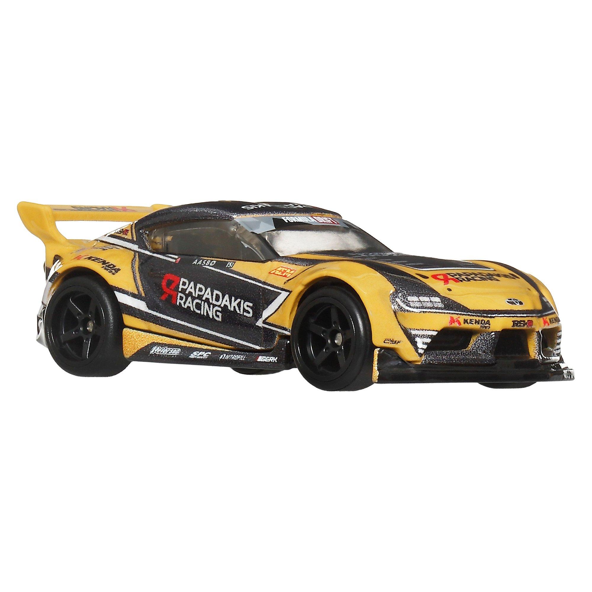 ple - Hot Wheels - Premium Team Transport Assortment Toy Cars - 6
