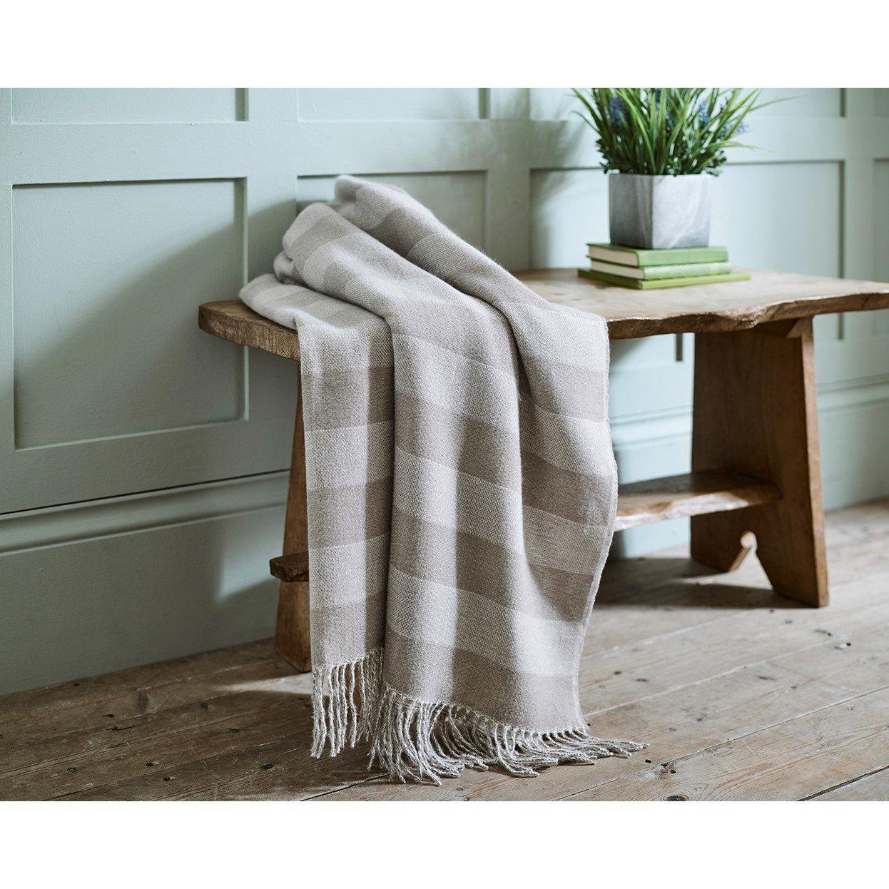 White/Natural - The Lyndon Company - Elgin Throw - 1
