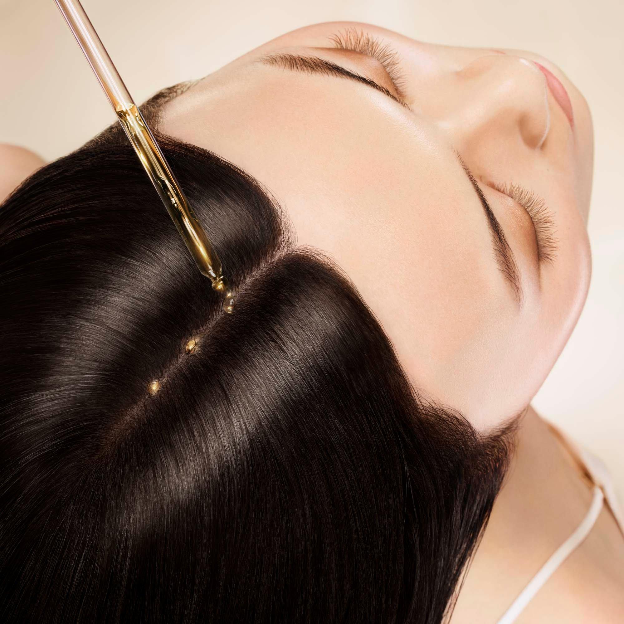 Clear - Guerlain - Abeille Royale Scalp & Hair Youth-In-Oil Serum - 3