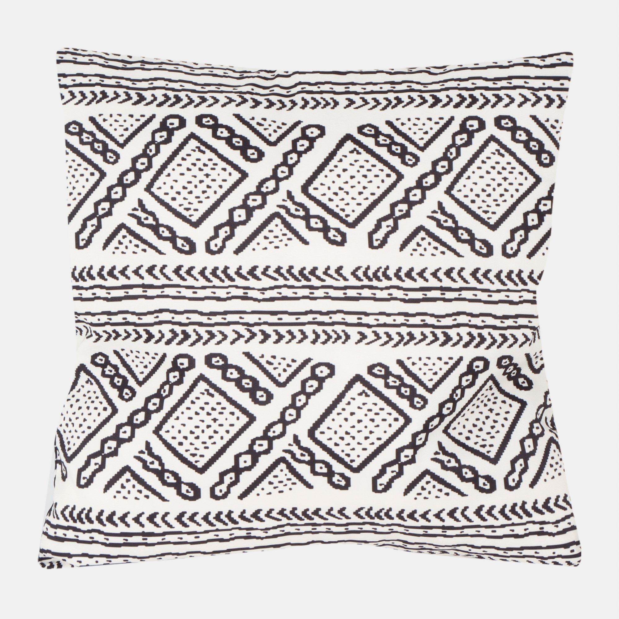 Aztec Diamond - Streetwize - Outdoor Cushion - Bali Pattern - 5
