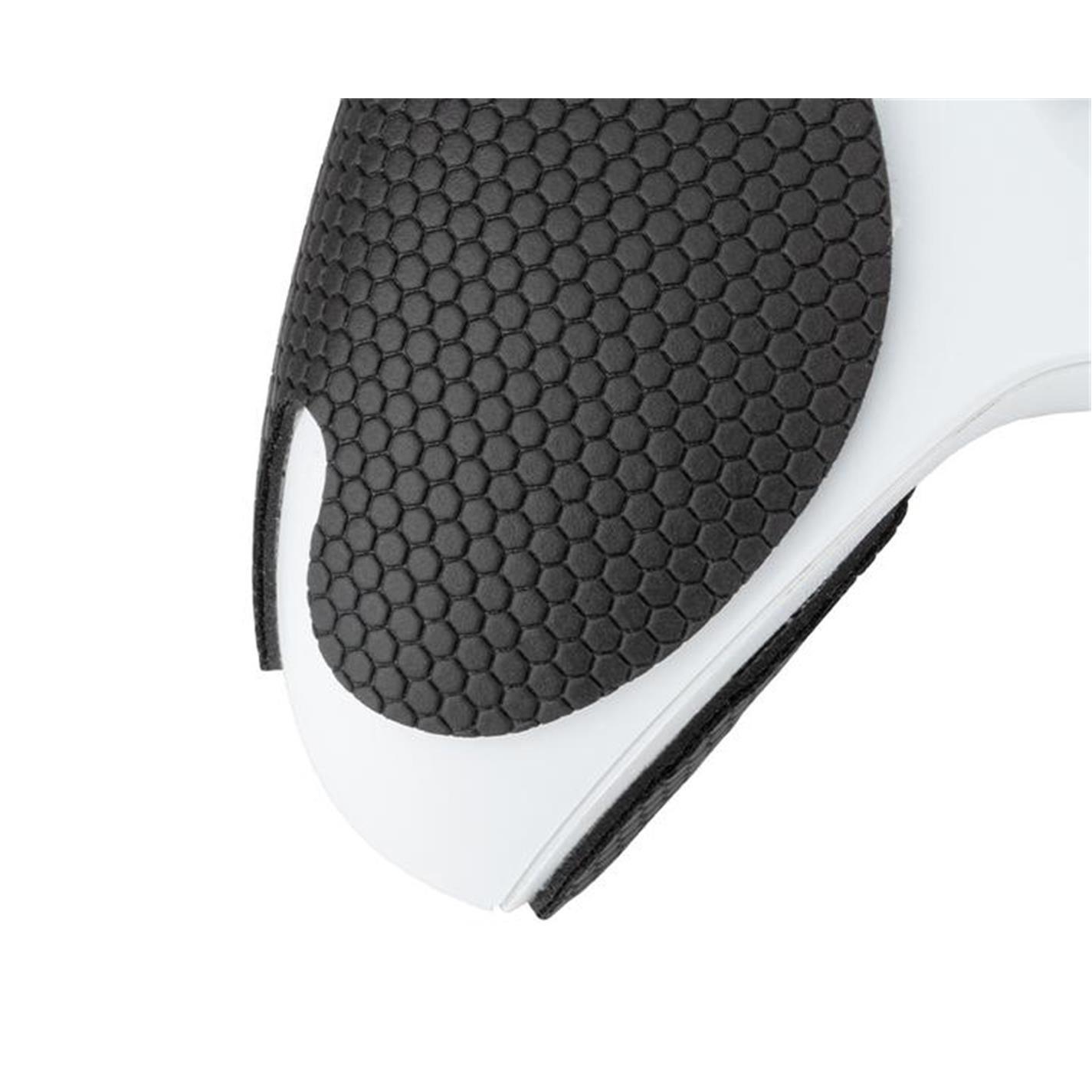 Nero - KontrolFreek - GRIPS - 2