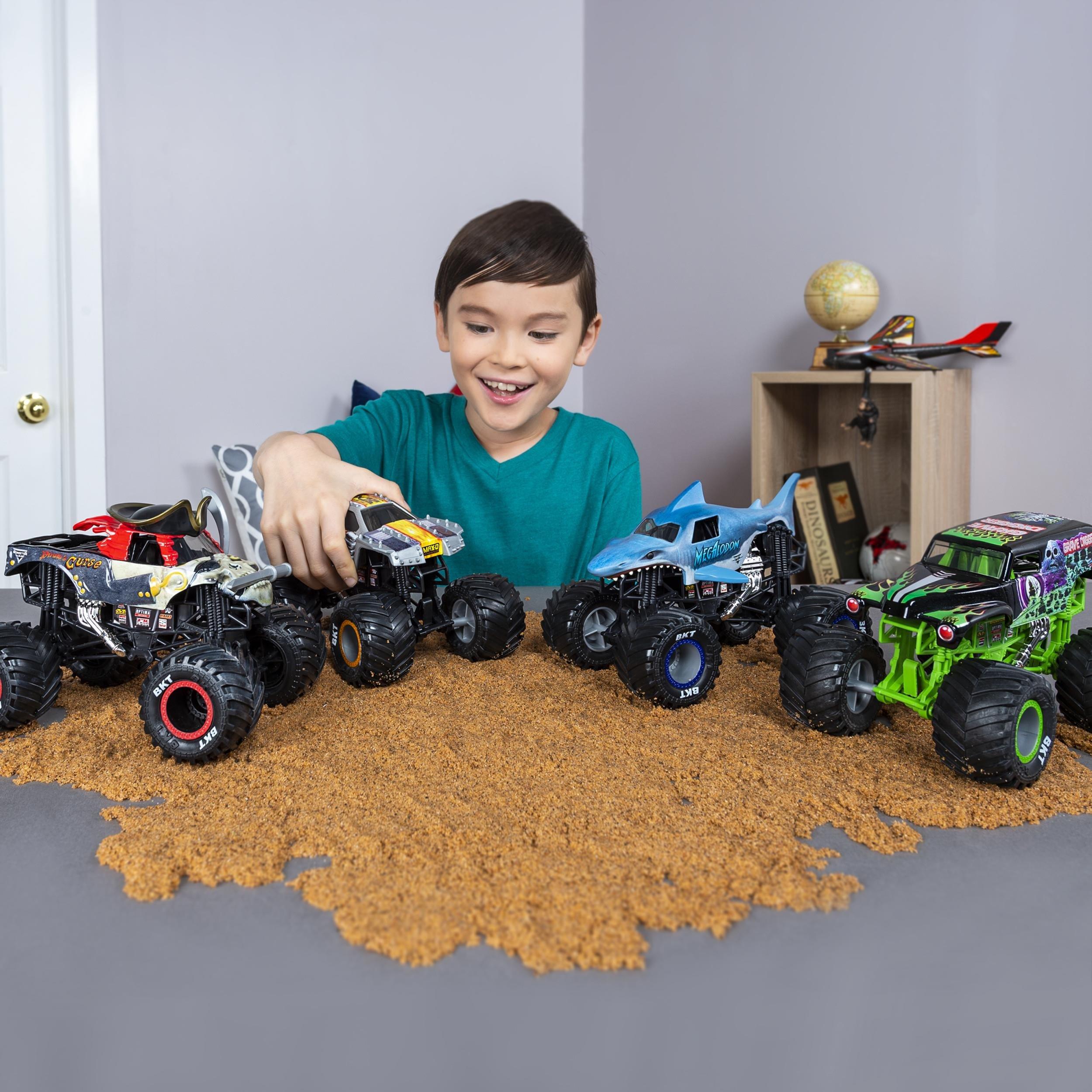 6056371 - Spin Master - Monster Jam 1:24 Collector Die Cast Trucks (asst) - 6