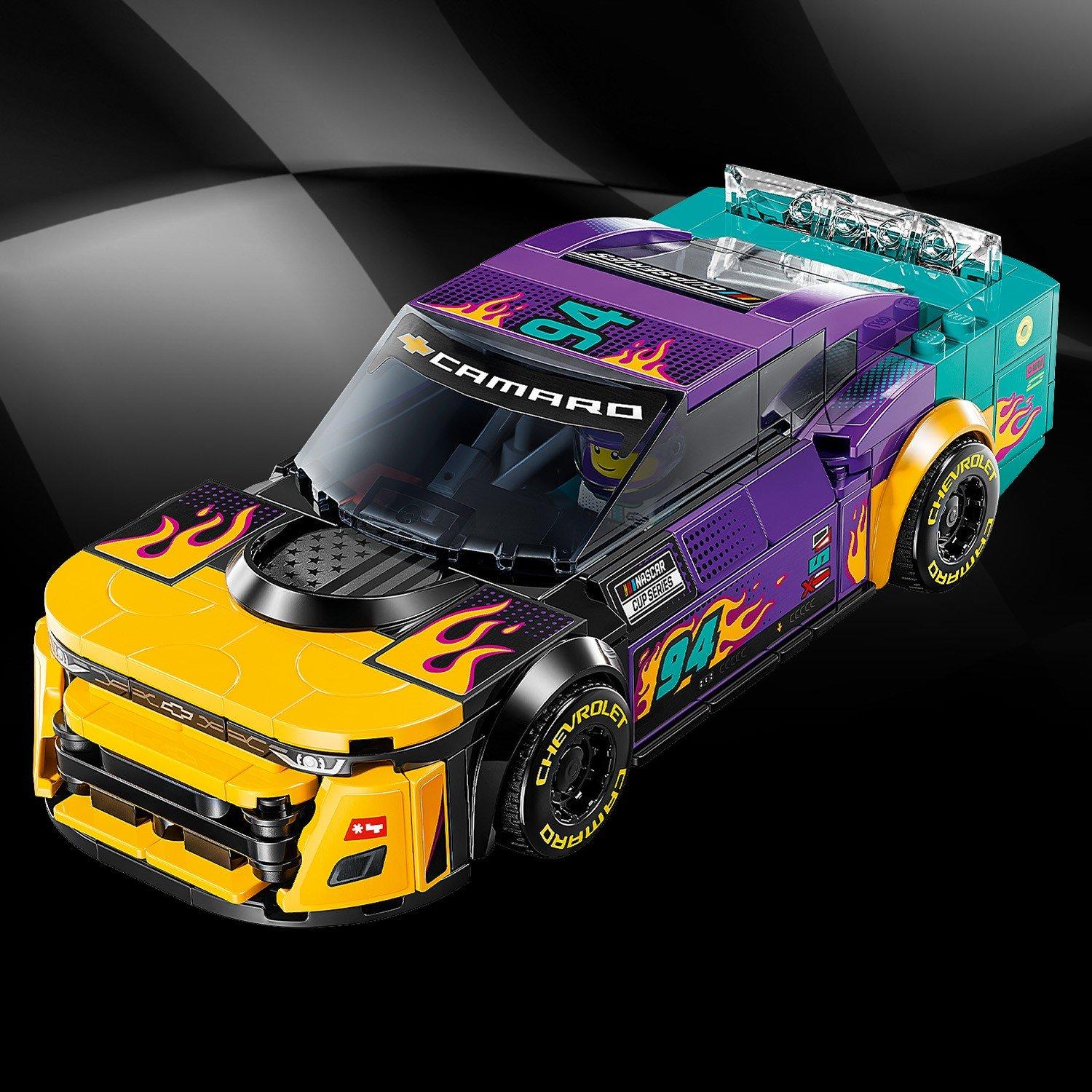 None - LEGO - Speed Champions 76935 NASCAR Next Gen Chevrolet Camaro ZL1 - 10